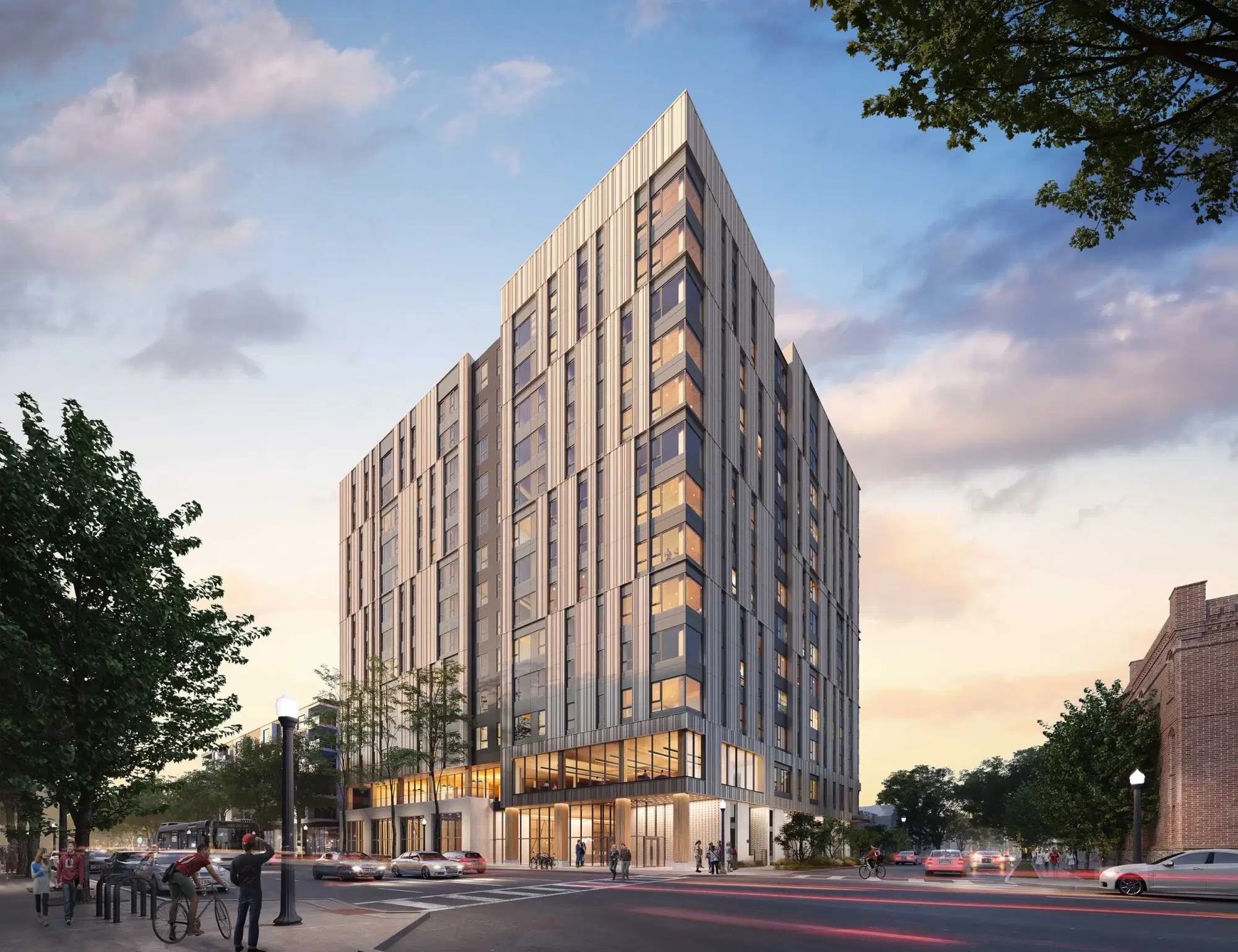 Intro Columbus, Columbus – Exterior