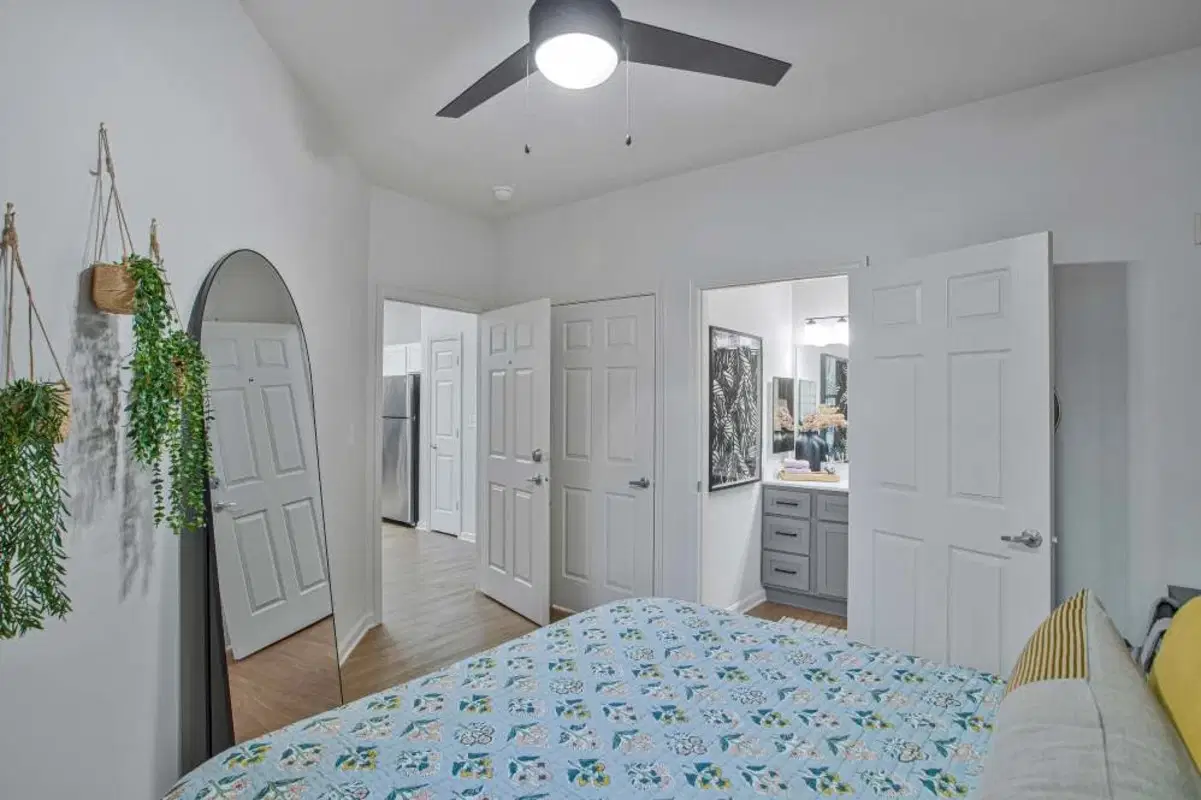 Terra, College Park – Bedroom