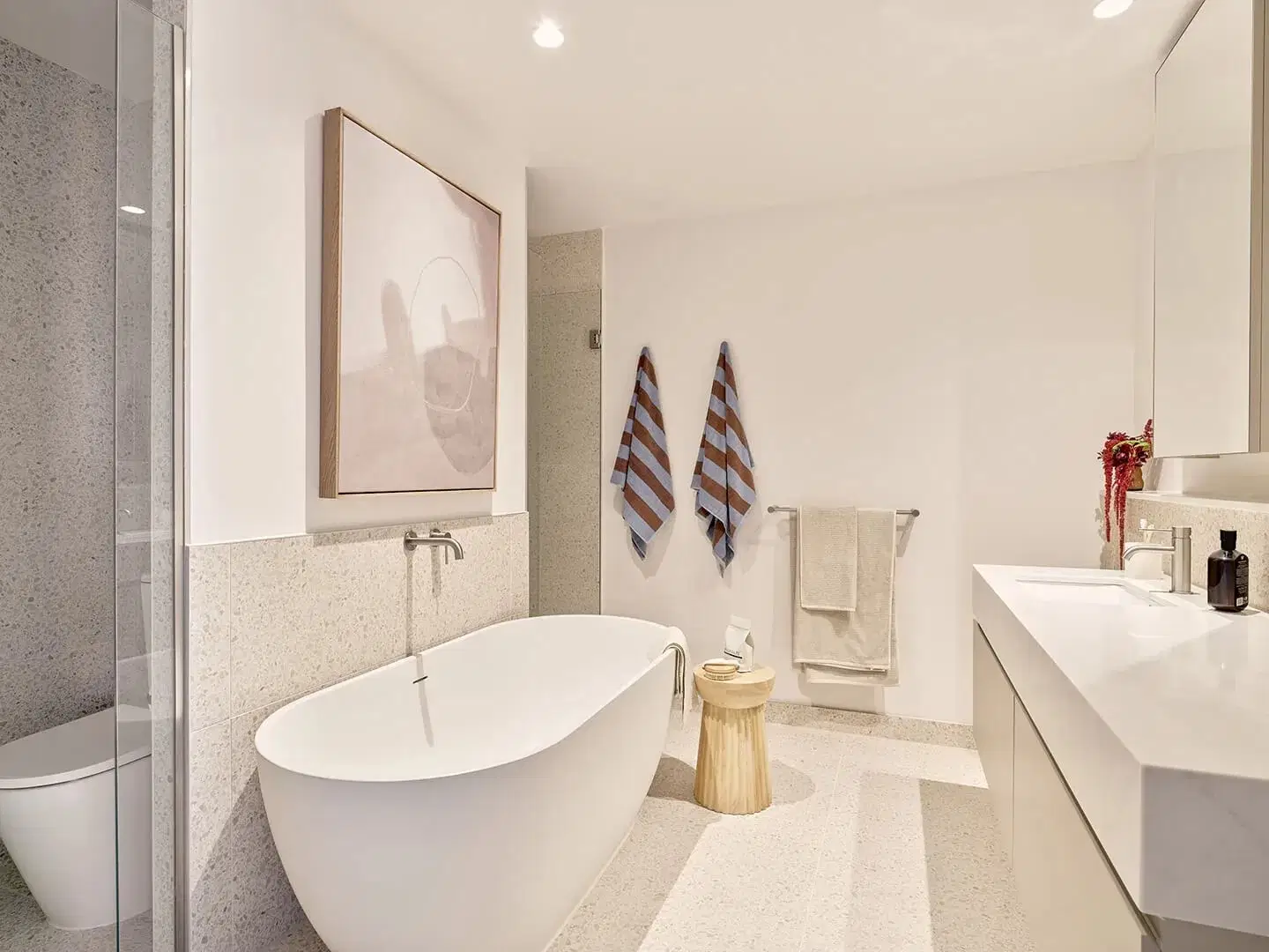 Local: Box Hill - 11 Cambridge, Melbourne – Bathroom