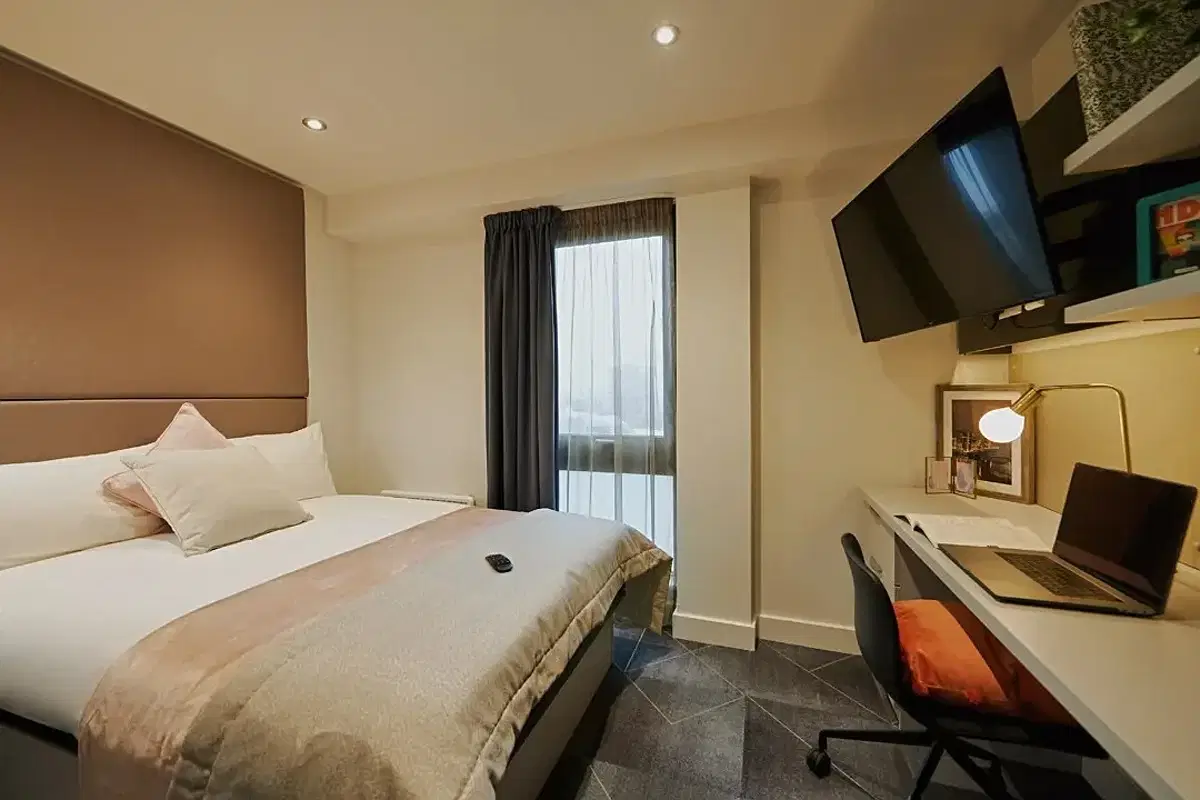 Glasgow West End, Glasgow – Copper Plus Studio