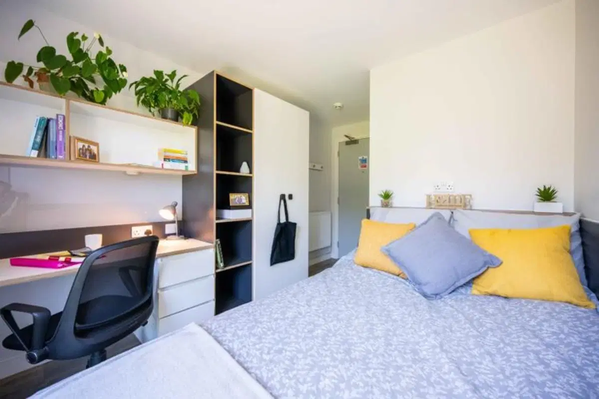 Westfield Court Student Accommodation, University of Hull, Kingston Upon Hull – Bedroom