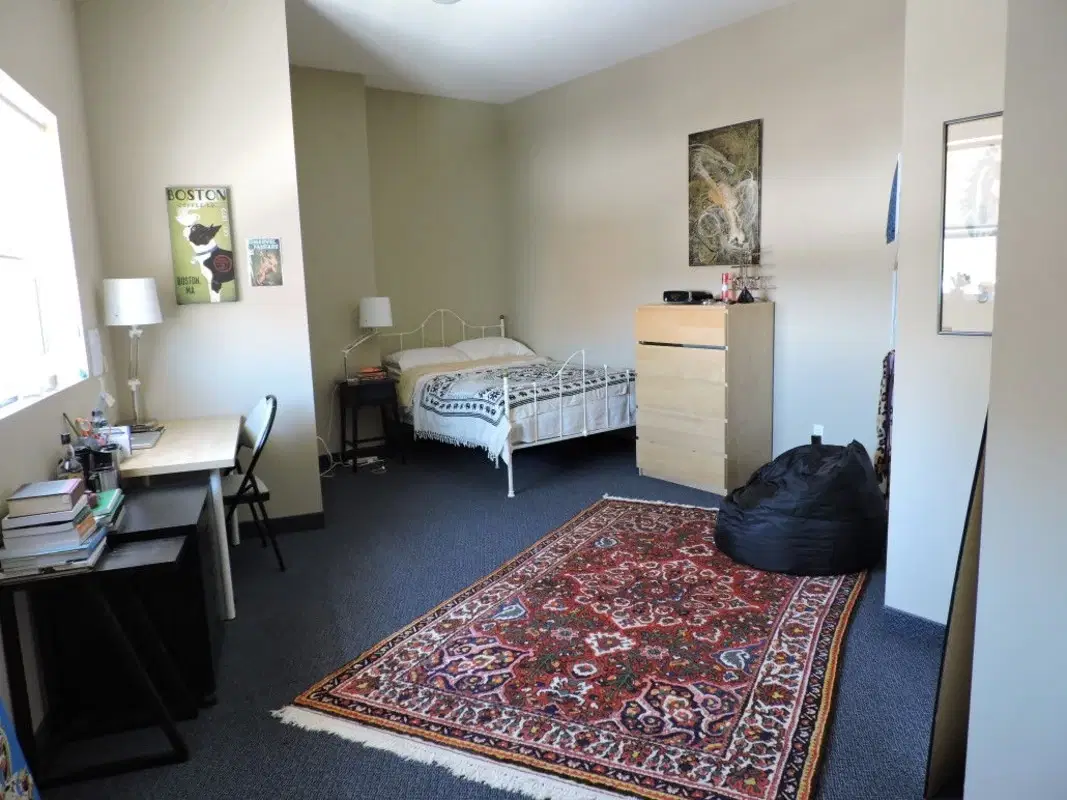 185 King St. N., Waterloo – Bedroom