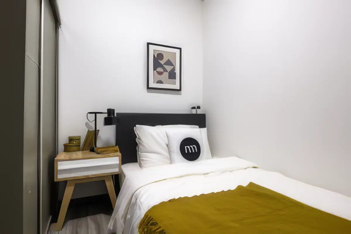 Room in a 3 Bedroom Apartment, 32 Penhas Road, Singapore 208191 – Petite