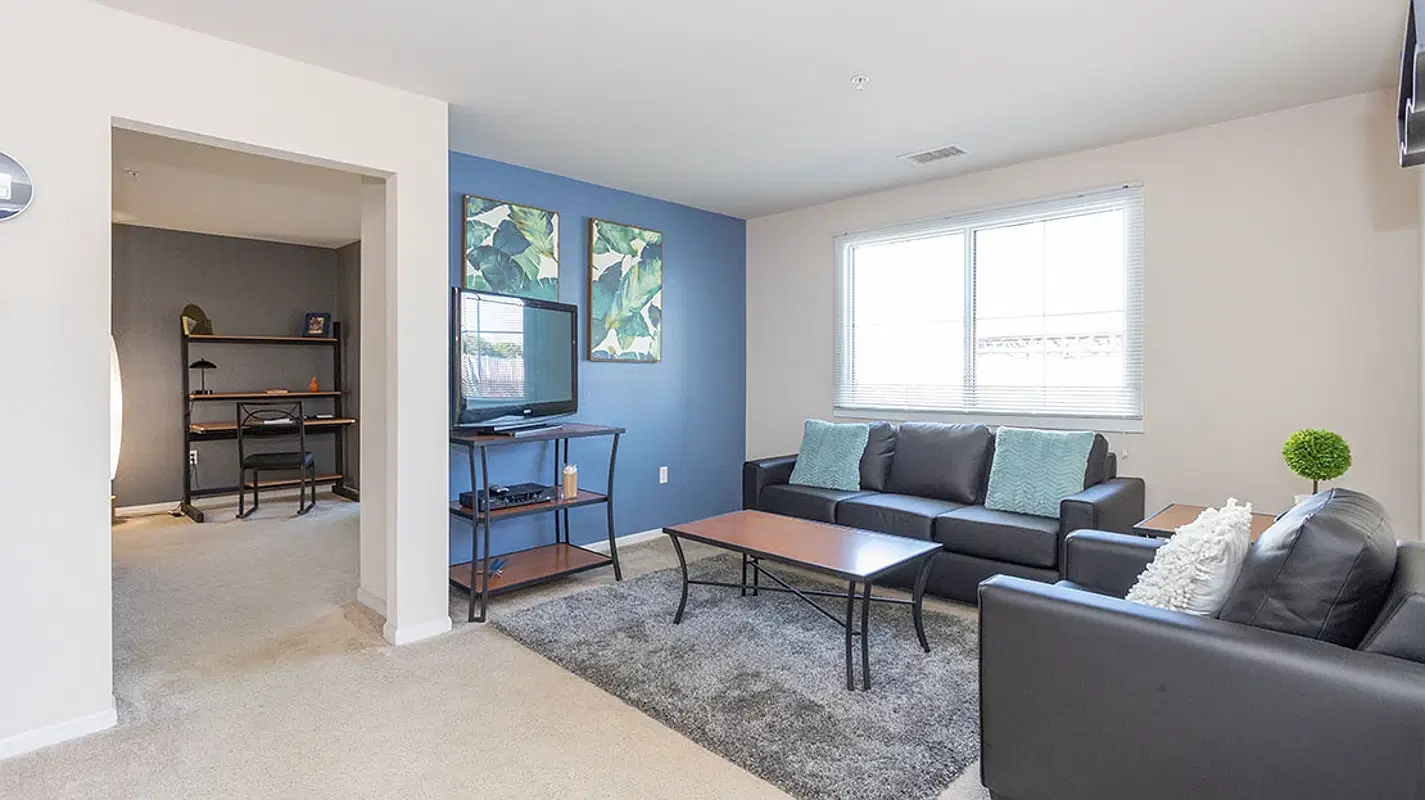Village at Bluegrass Apartments, Mount Pleasant – Common Area