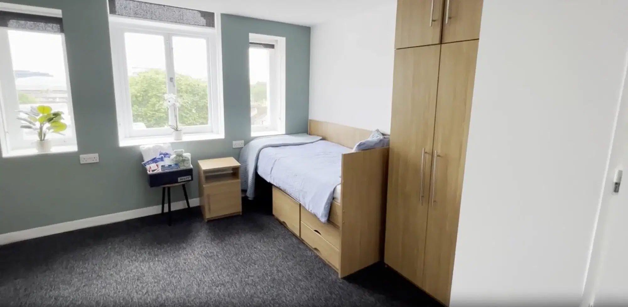 Premier House, London – Bedroom