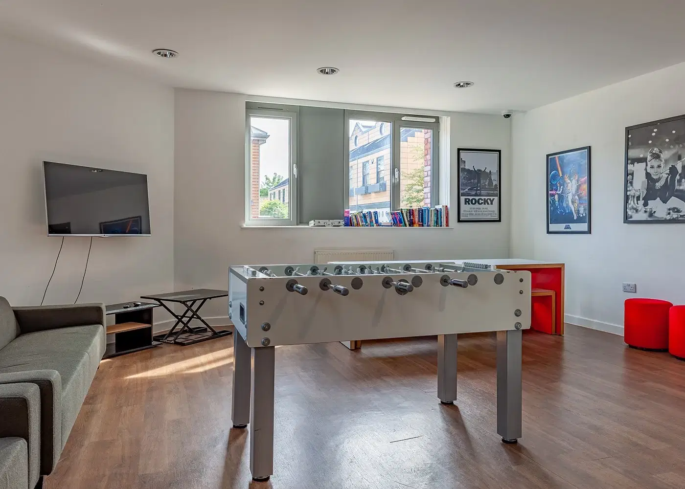 LST Central Studios, London – Amenities