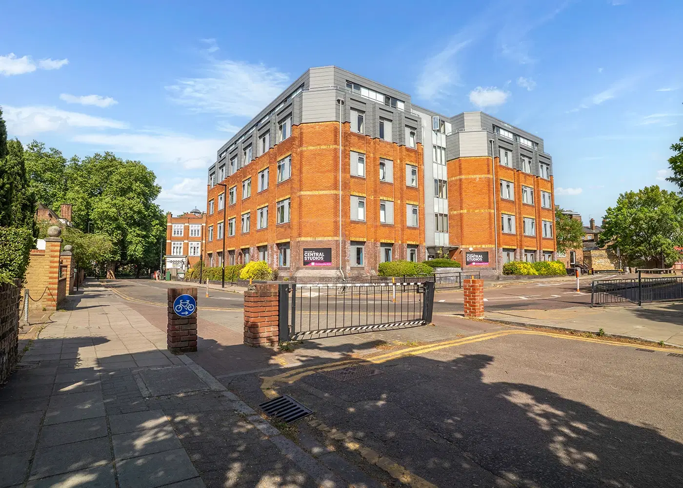LST Central Studios, London – Exterior