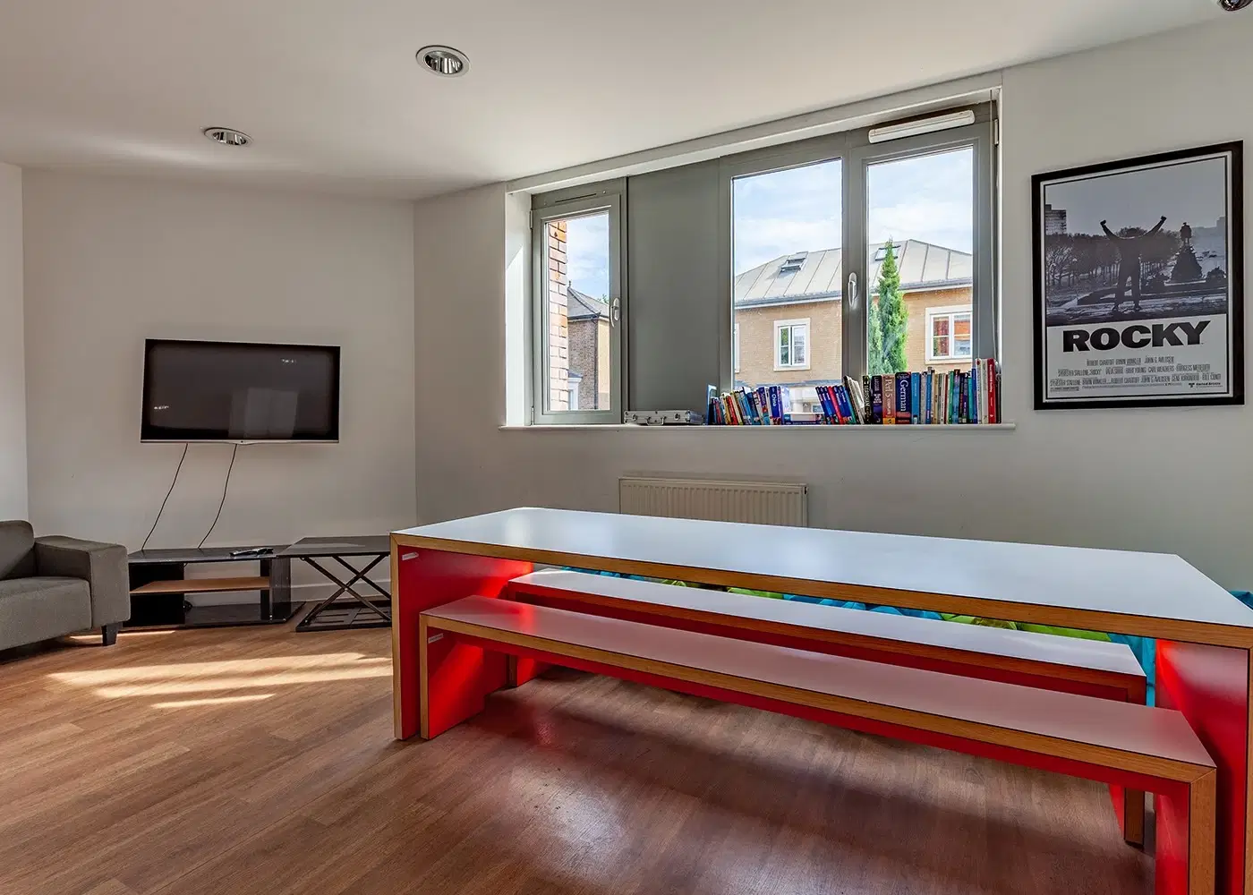 LST Central Studios, London – Amenities