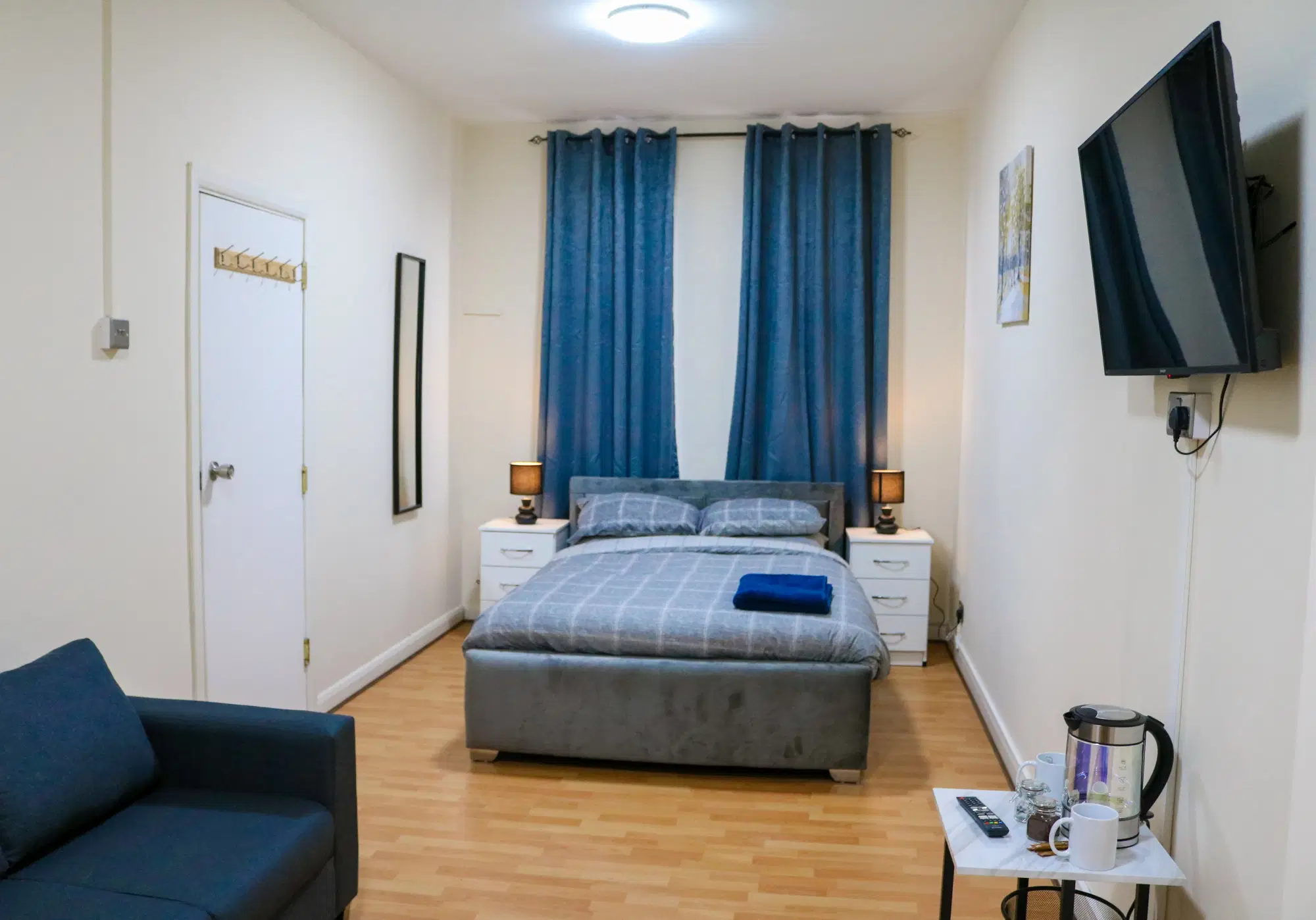 Room in a 10 Bedroom Apartment, 42 Disraeli Rd, Greater, London E7 9JP – Big Double Ensuite