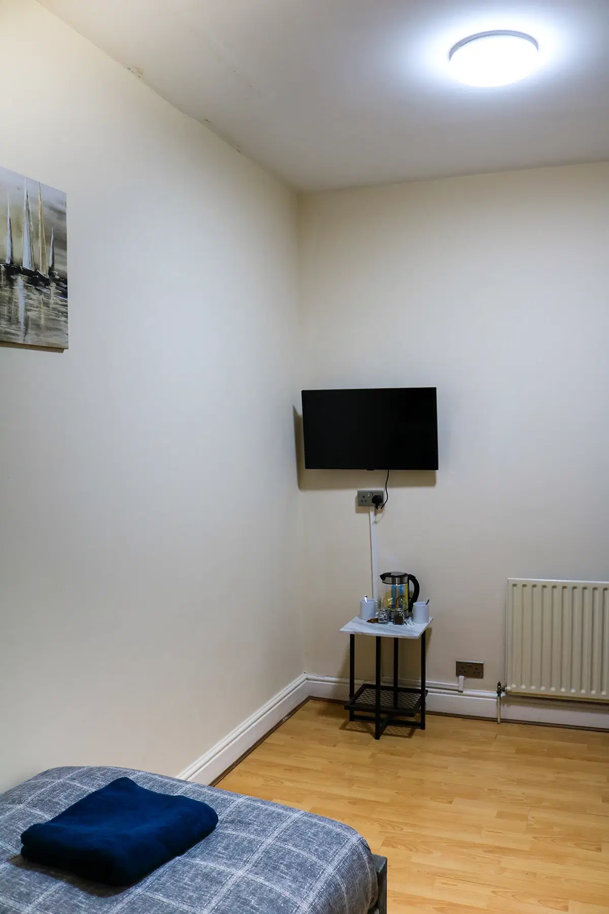 Room in a 10 Bedroom Apartment, 42 Disraeli Rd, Greater, London E7 9JP – Double Ensuite