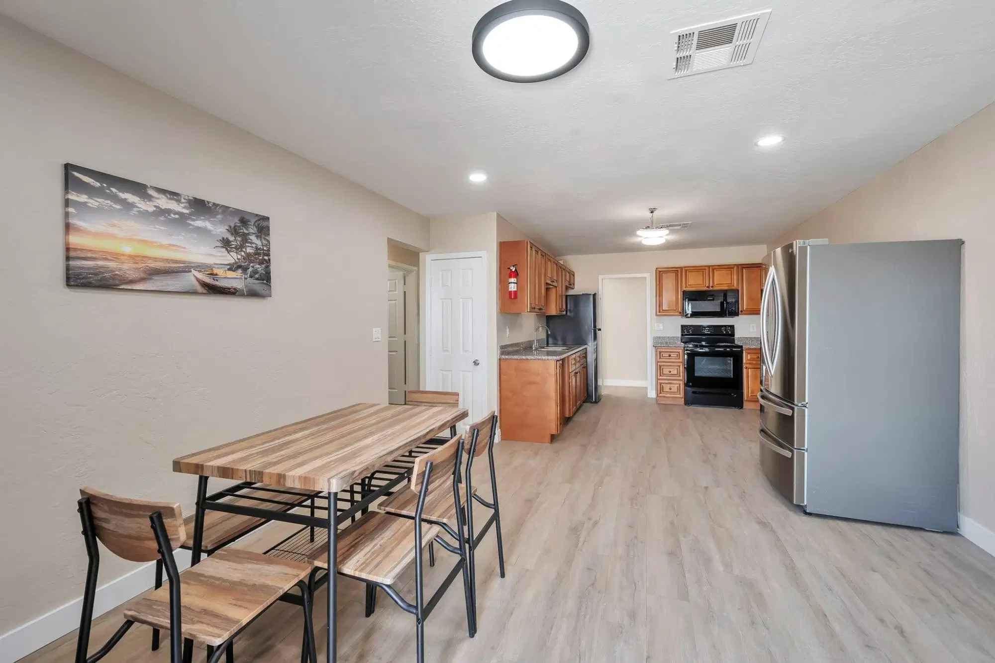 PDP 85017, Phoenix – #24978: Room in 10 Bed 3 Bath