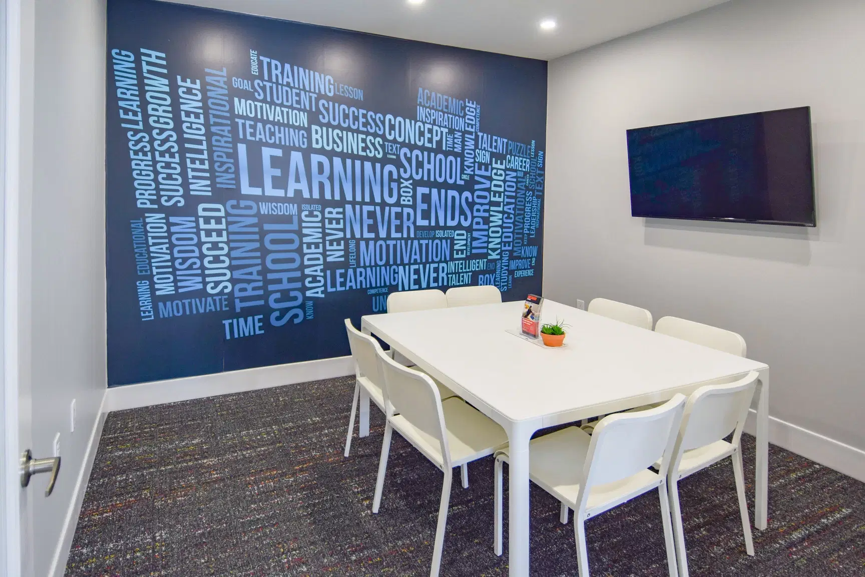 Arcadian Students, Barrie – Common Area