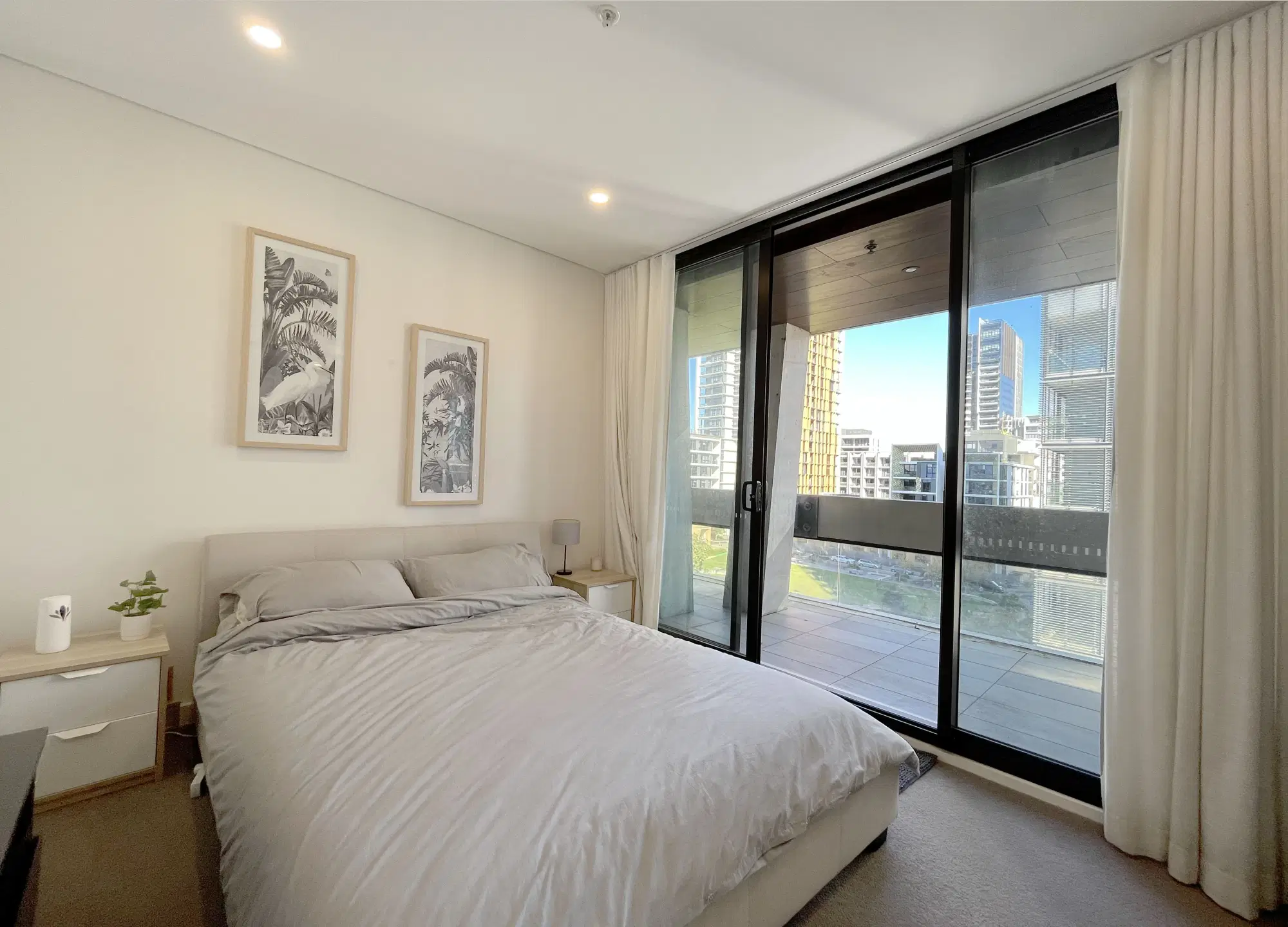 Room in a 3 Bedroom Apartment, 20 Archibald Avenue, Waterloo, Australia NSW 2017