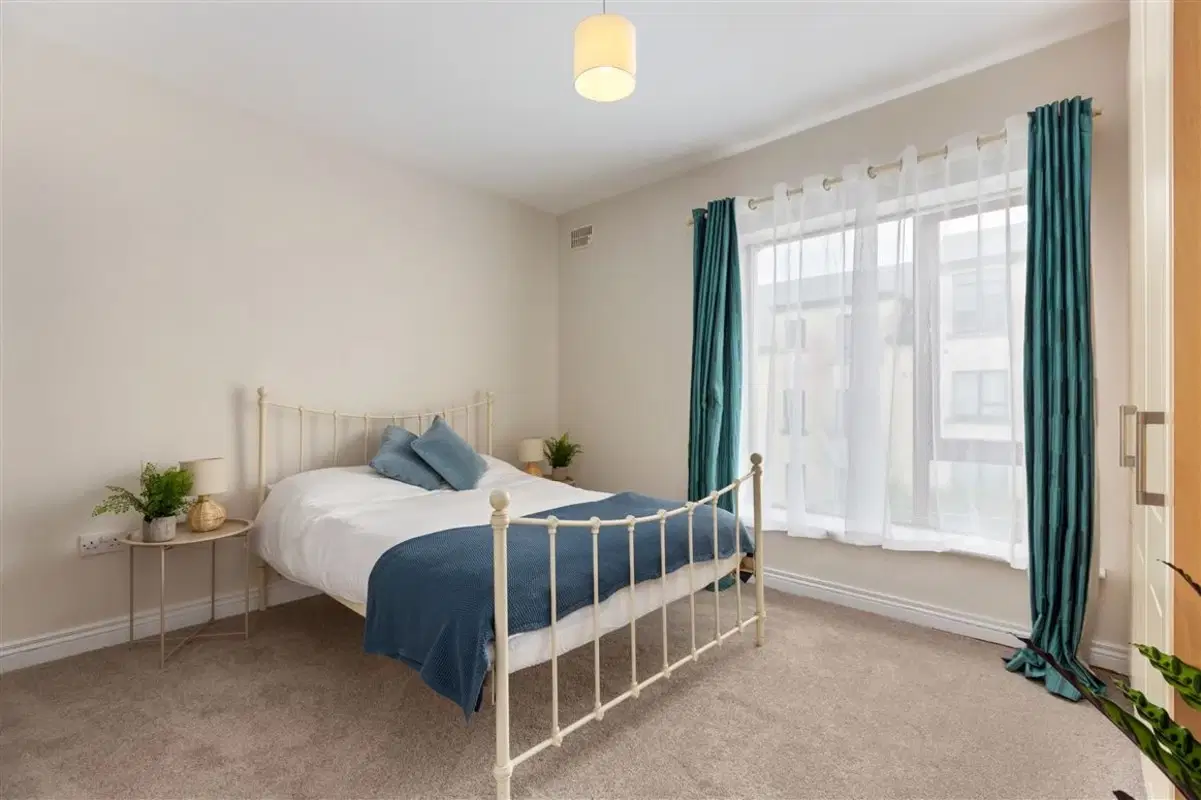 Room in a 2 Bedroom Apartment, 53 Slade Castle Ave, Saggart, Co. Dublin D24 N279 – Double - Ensuite