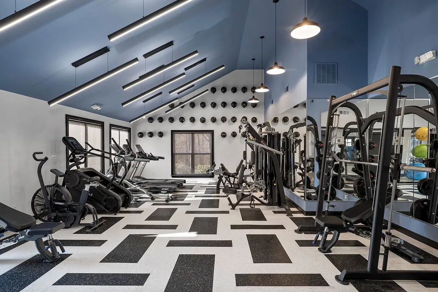 Enclave 425, Athens – Amenities