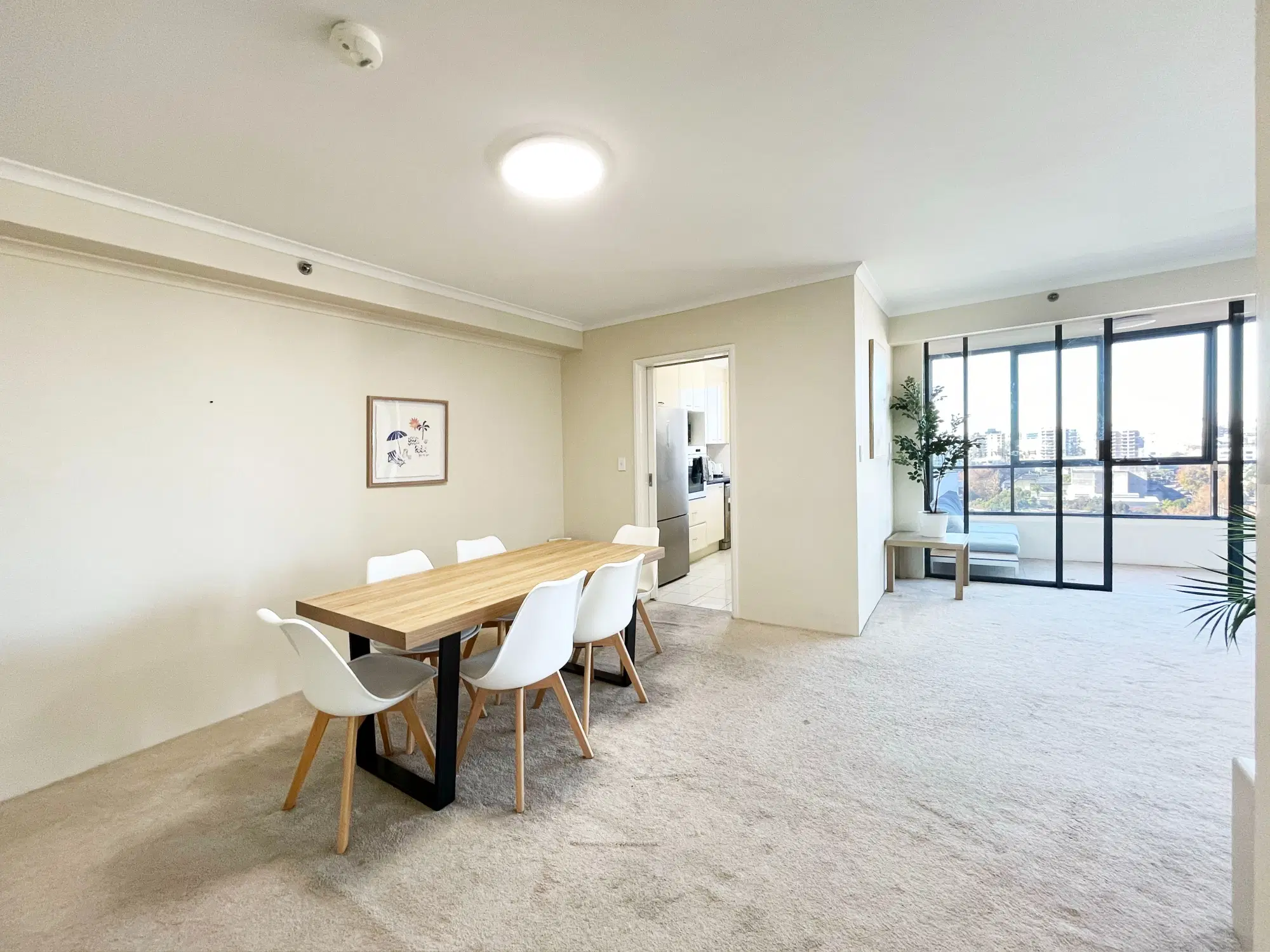 Room in a 3 Bedroom Apartment, 303 Castlereagh Street, Haymarket, Australia NSW 2000 – Common Area