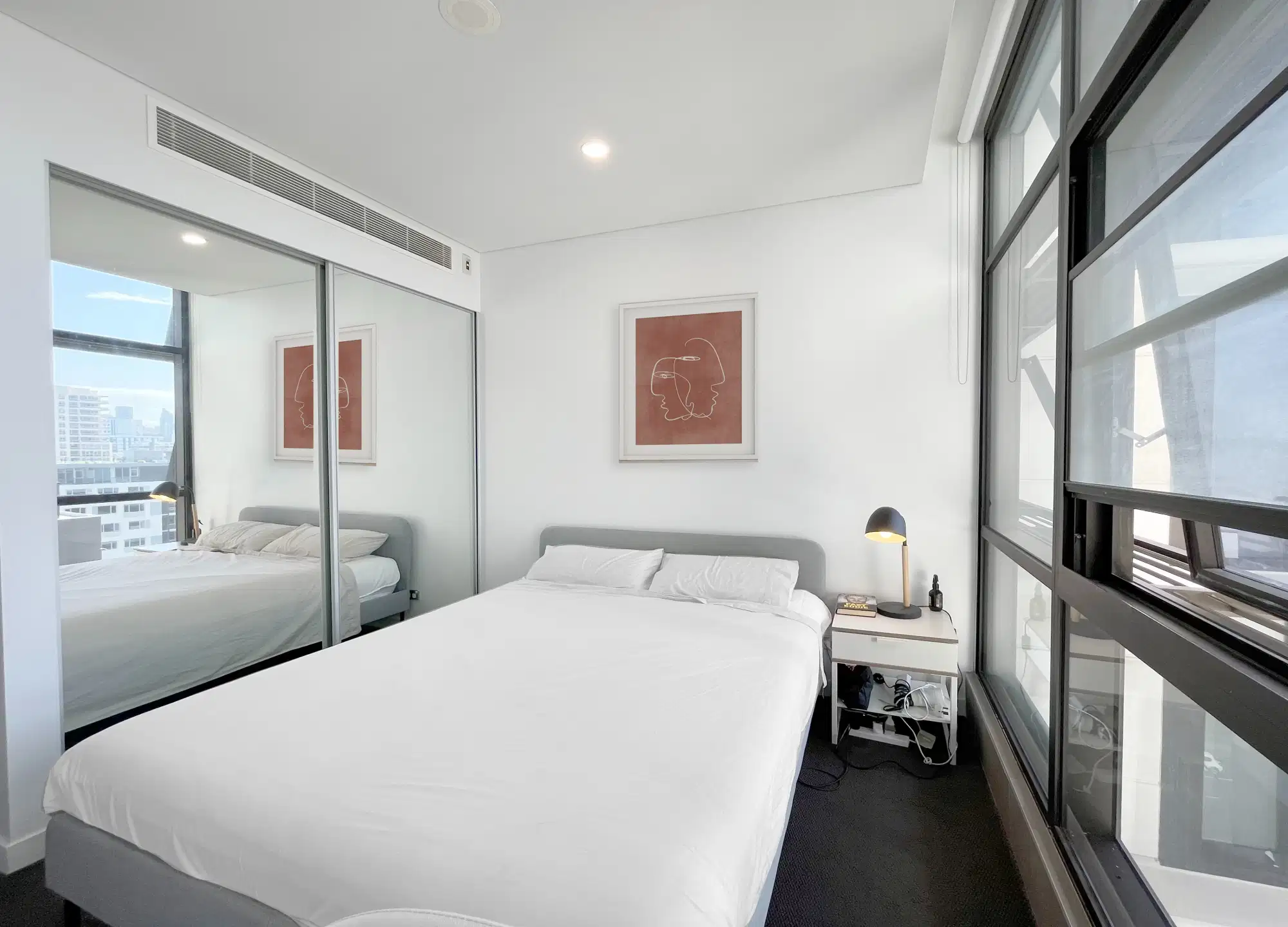Room in a 3 Bedroom Apartment, 887 South Dowling St, Waterloo, Australia NSW 2017
