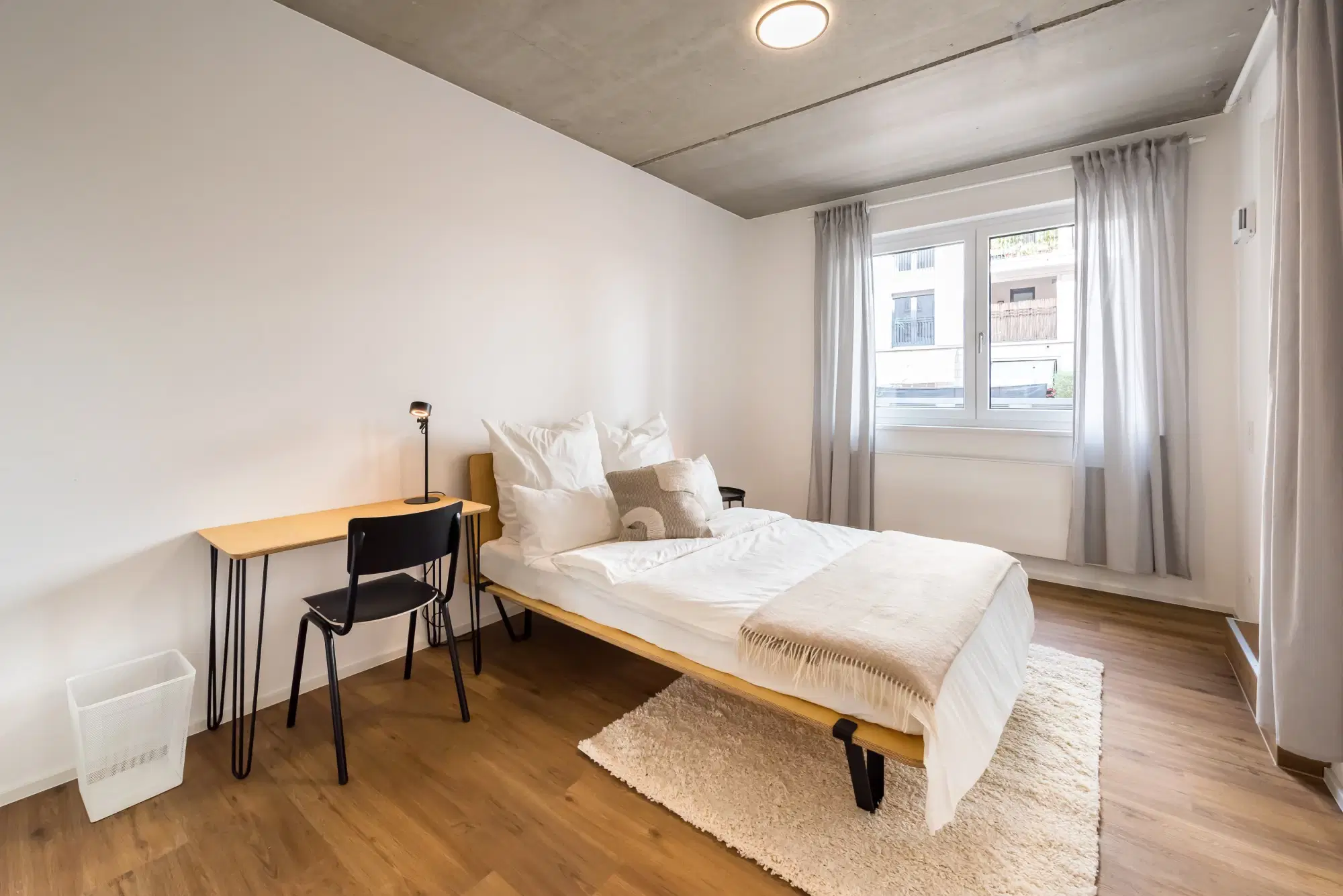 Gref, Frankfurt – Room in 4 Bed 2 Bath