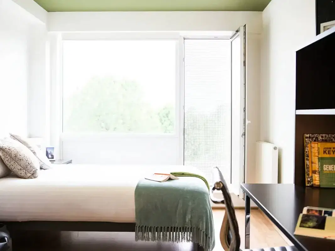 LNT Chapter Portobello, London – Silver Studio - Lower Level