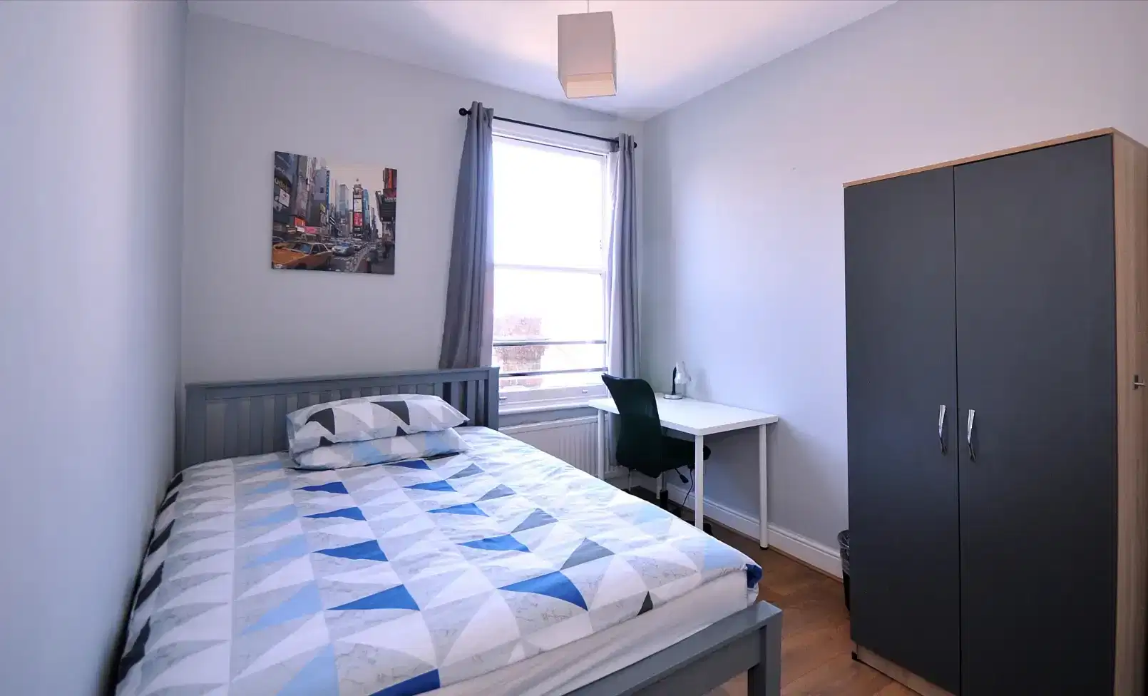 LNT Raleigh House, London