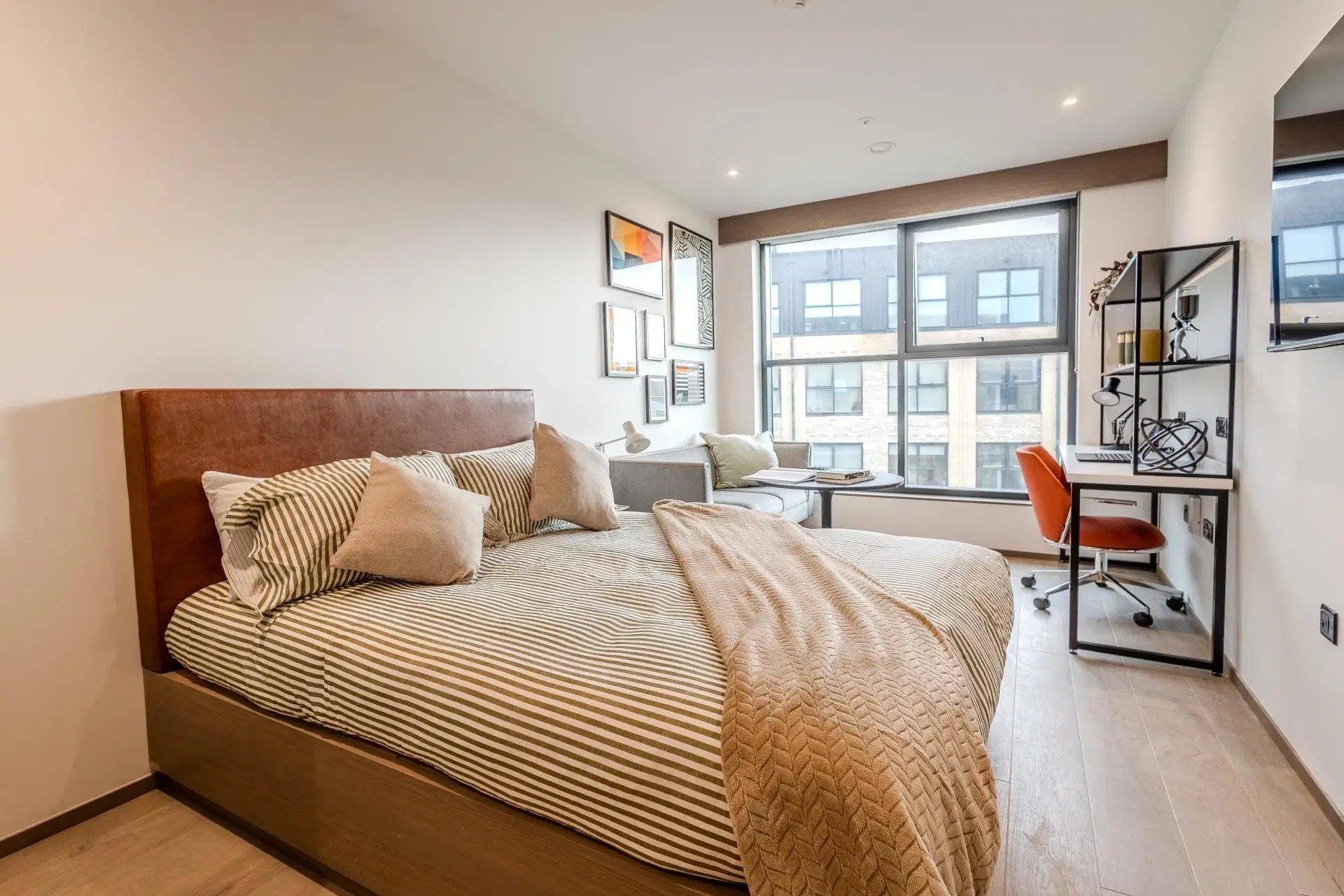 East Sands, St Andrews – Large Studio