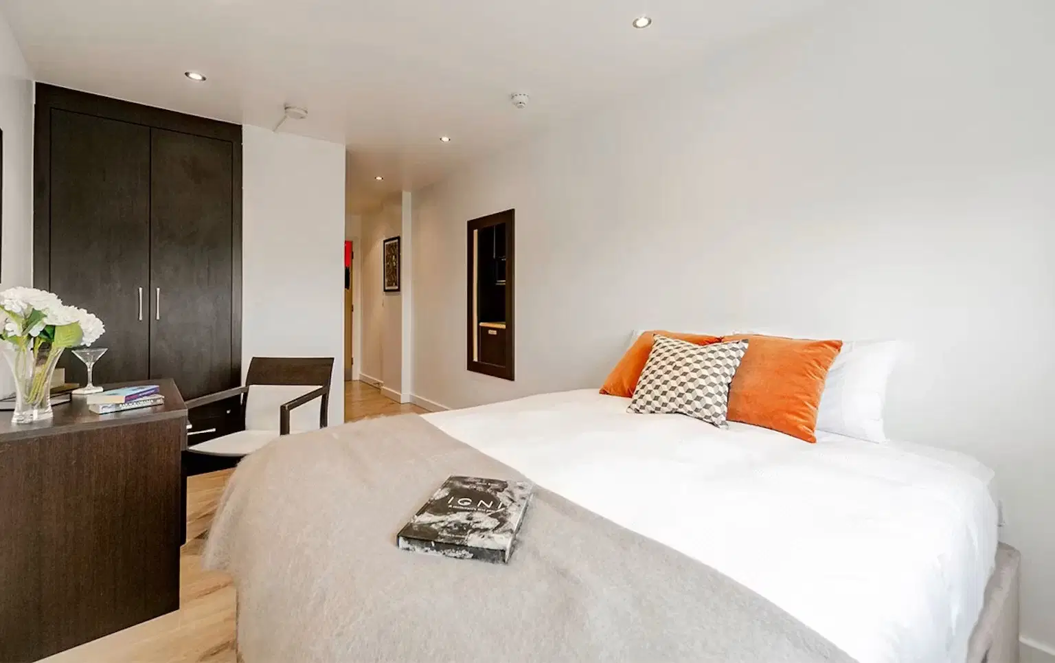 The Quarters Kilburn, London – Standard Suite