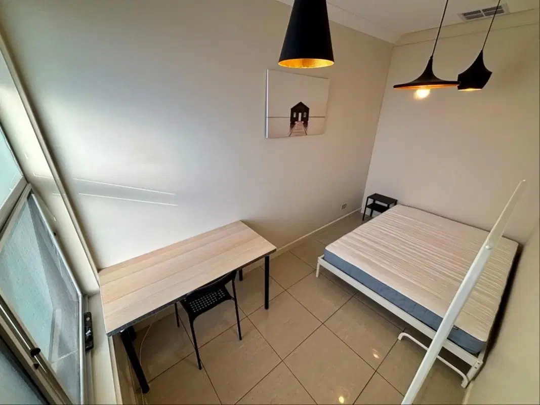 Room in a 7 Bedroom Apartment, 2/1A Pedlar Street, Seaton, City of Charles Sturt, 5023 – Bedroom 7