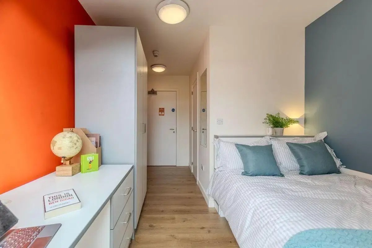 East Sands, St Andrews – Classic Ensuite with a Sea View
