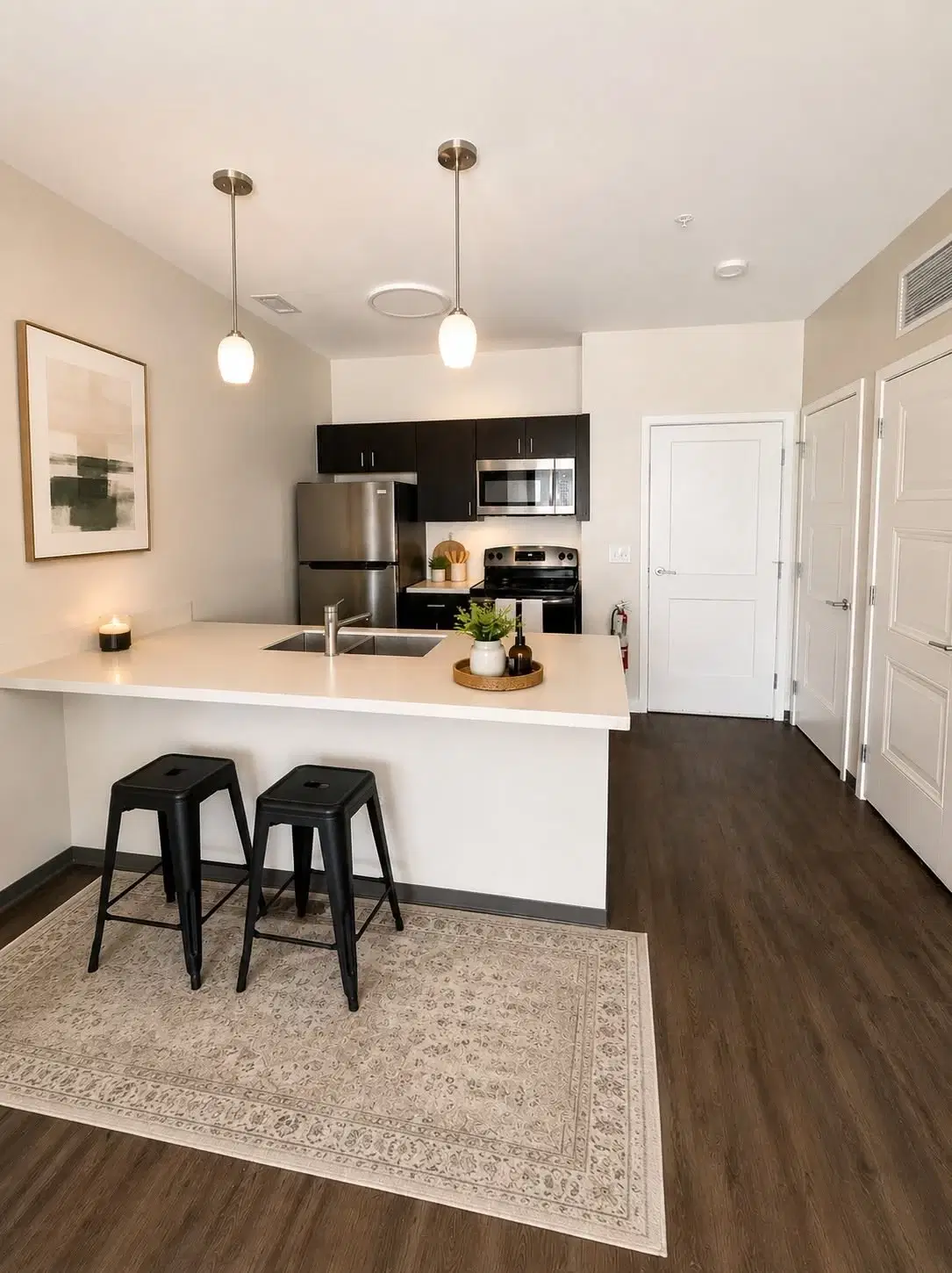 The Fifty, Bloomington – Kitchen