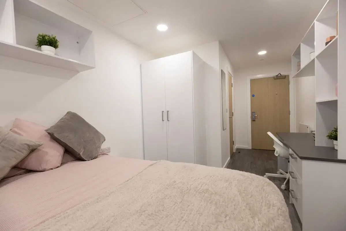 The Cavendish, Winchester – 4 Bed Classic - Ensuite