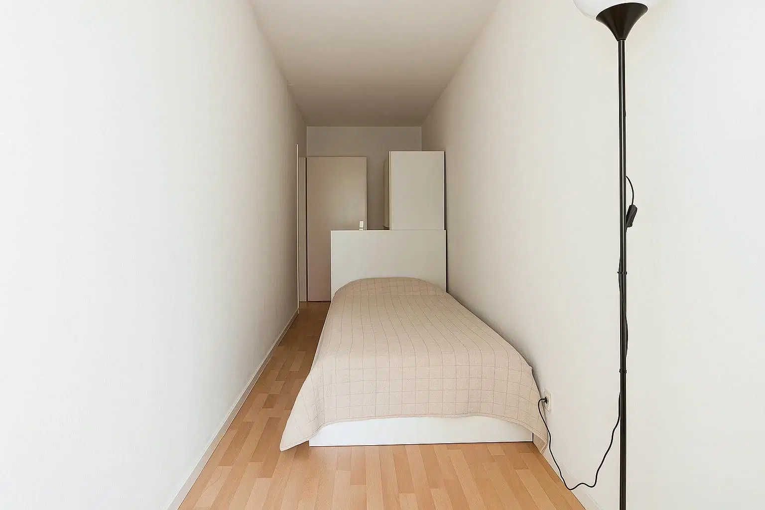 RM Charlottenstraße 97b, Berlin – Room In a 4 Bed 1 Bath (#12.3.2.)
