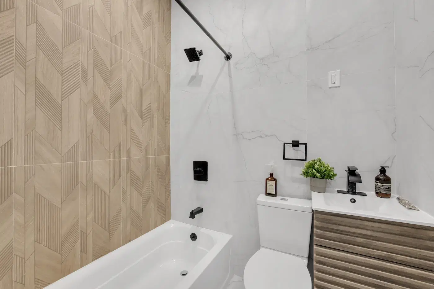 The Menahan House, New York – Bathroom