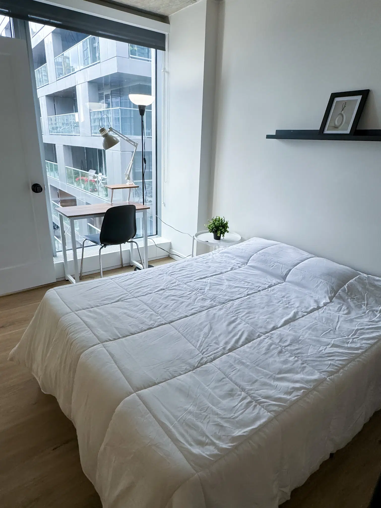 1477 Continental St, Vancouver – Loreto (Flex) / Unit 901 - (4 Bed 2 Bath)