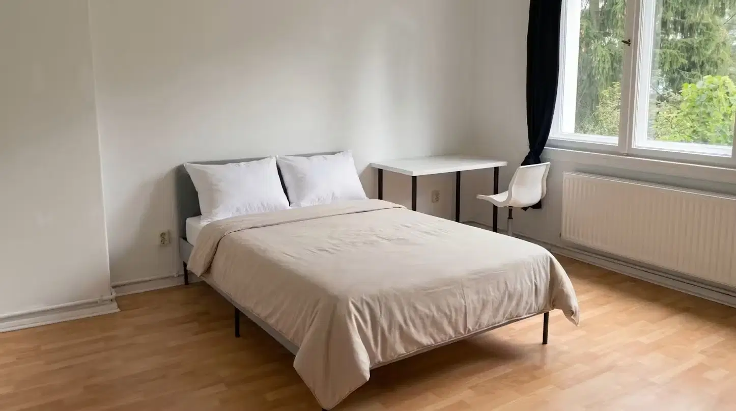 RM Treseburger Ufer 44A, Berlin – Room in a 3 Bed 1 Bath (#TA11.2.)