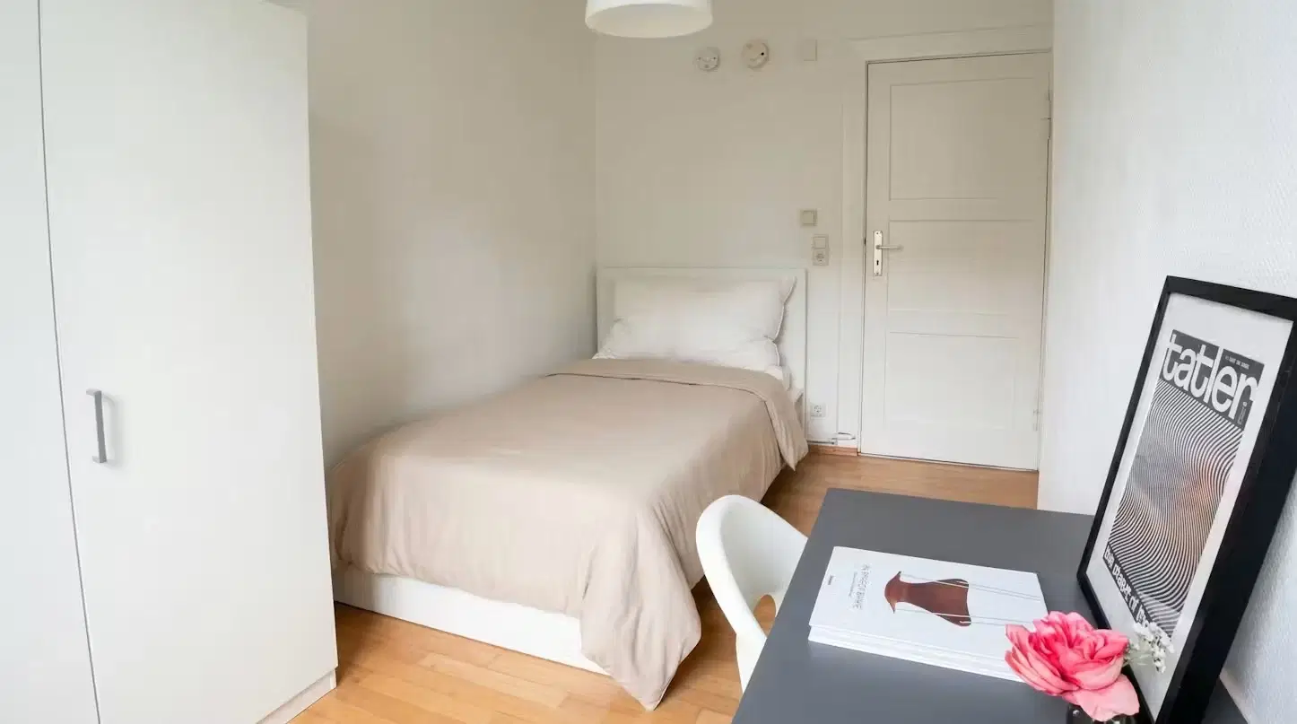RM Treseburger Ufer 44A, Berlin – Room in a 3 Bed 1 Bath (#TA11.3.)
