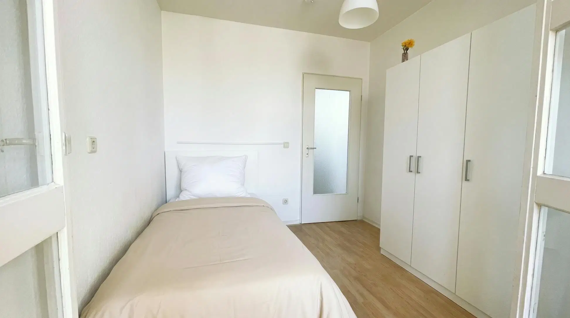 RM Charlottenstraße 97b, Berlin – Room in a 3 Bed 1 Bath (#41.3.1.)