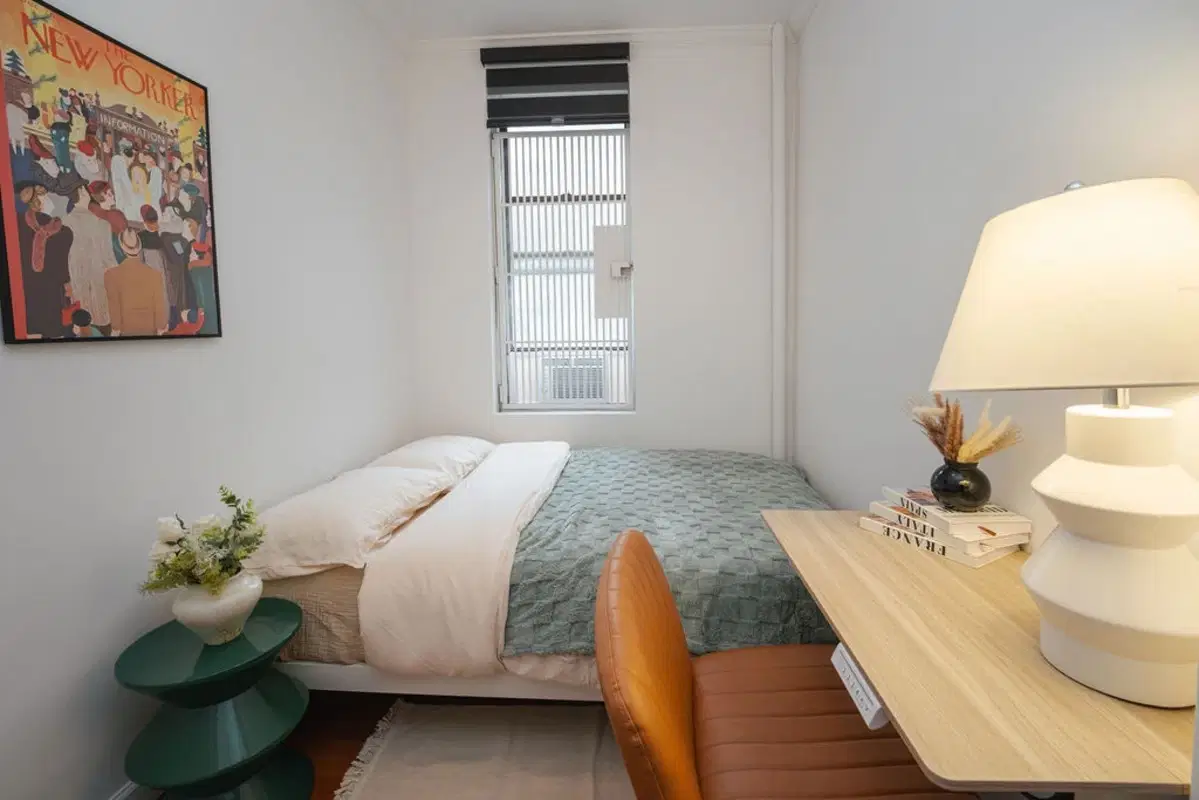 The Ave D House, New York – Standard