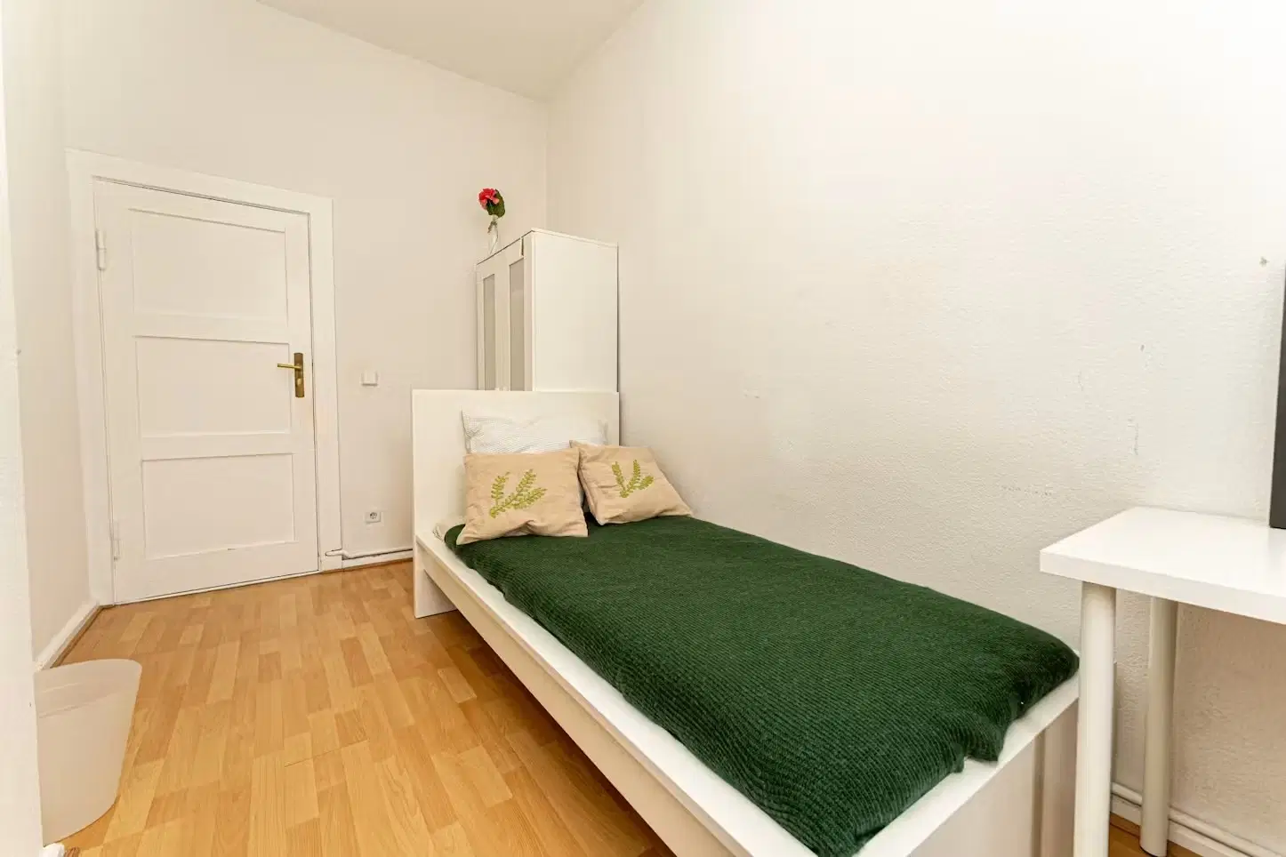 RM Treseburger Ufer 44A, Berlin – Room in a 3 Bed 1 Bath (#TA32.3.)