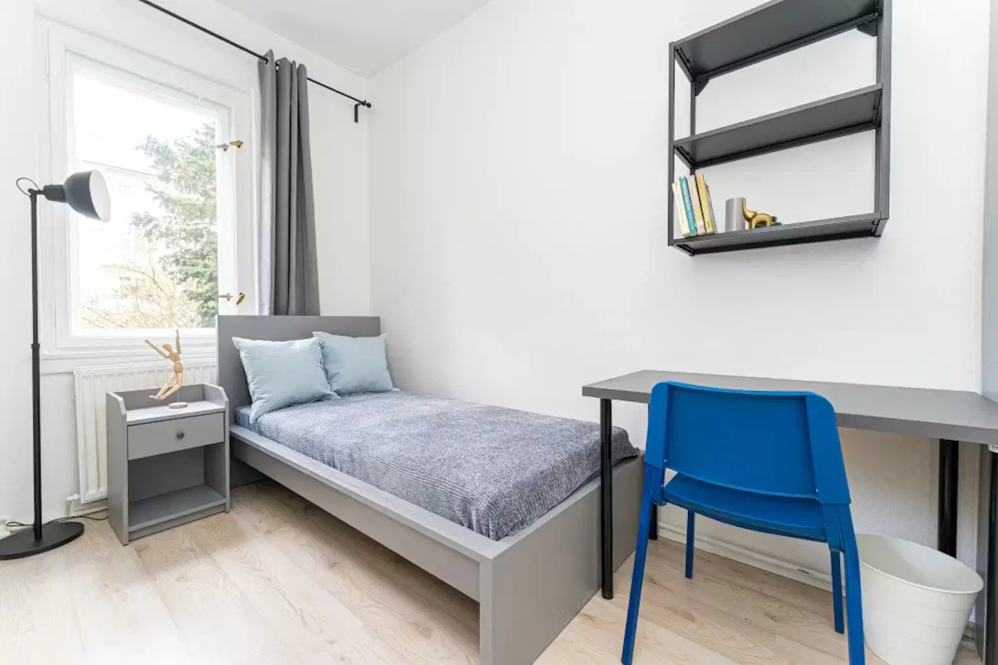 RM Lauterberger Straße 42, Berlin – Room In 3 Bed 1 Bath (#L42.01.3.)