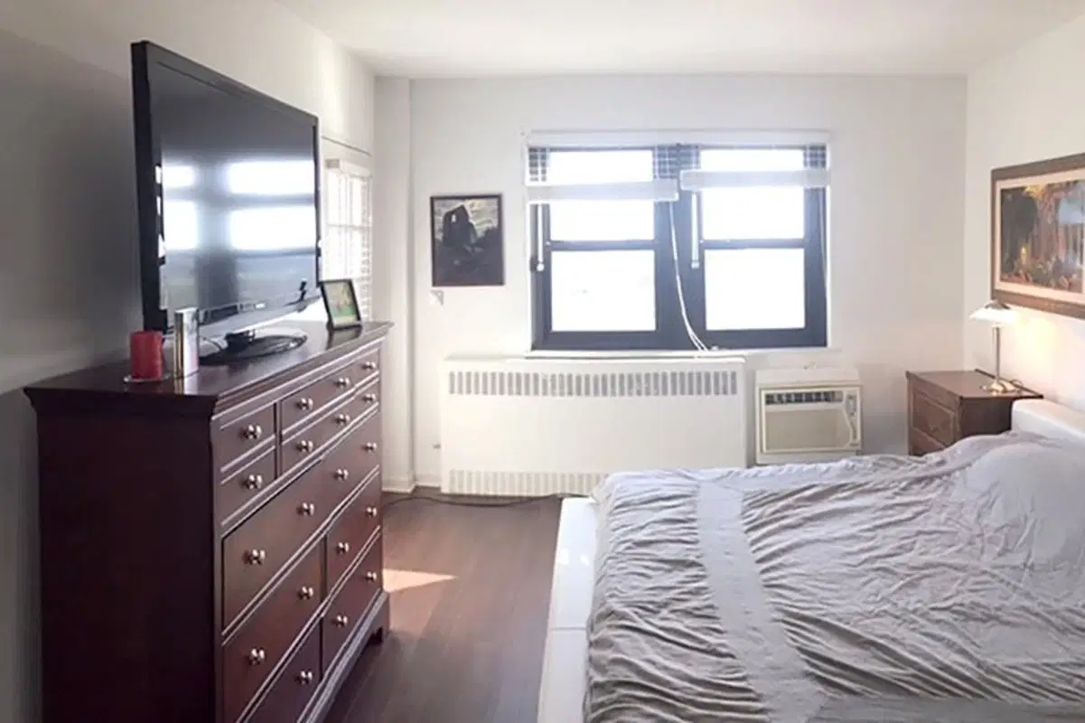 Parc Frontenac, St. Louis – 1 Bed 2 Bath