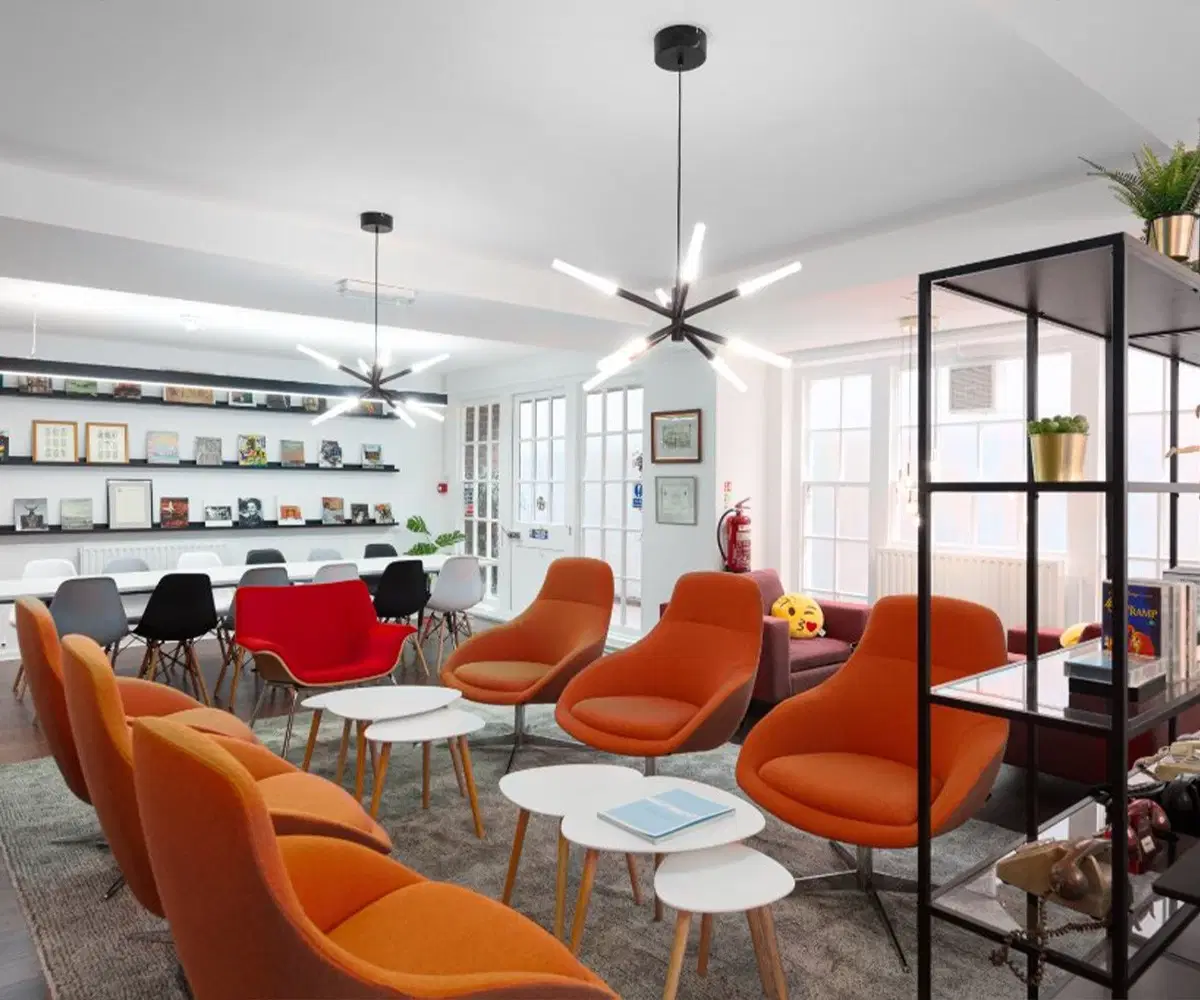 LST Louise House, London – Common Area