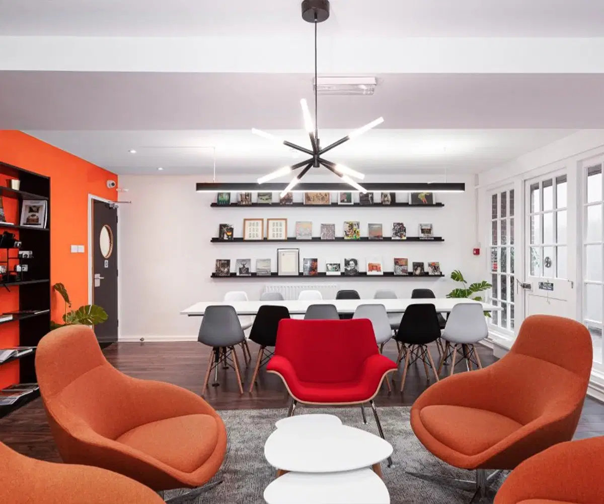 LST Louise House, London – Common Area