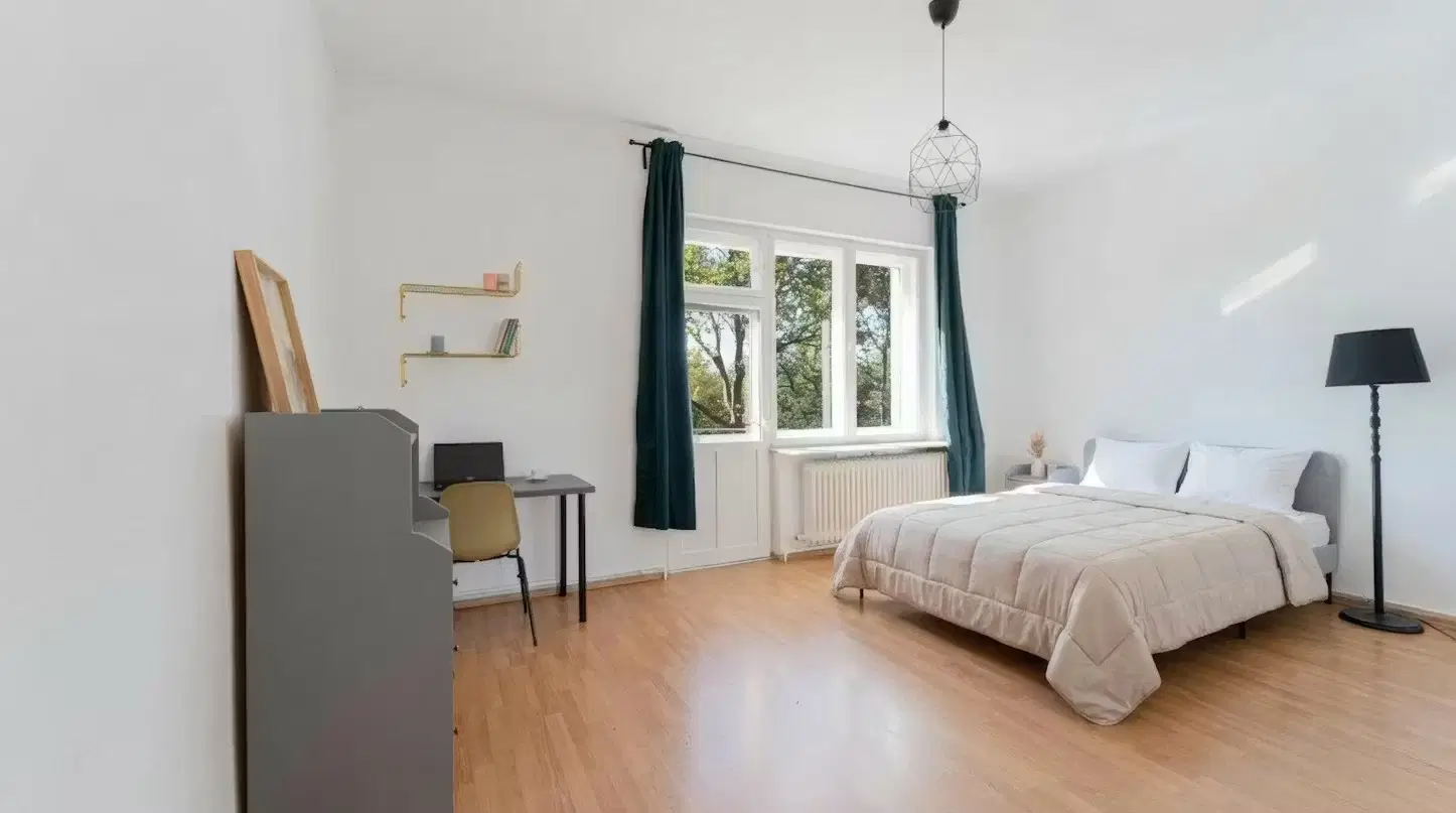 RM Lauterberger Straße 45, Berlin – Room In 3 Bed 1 Bath (#L45.12.3.)