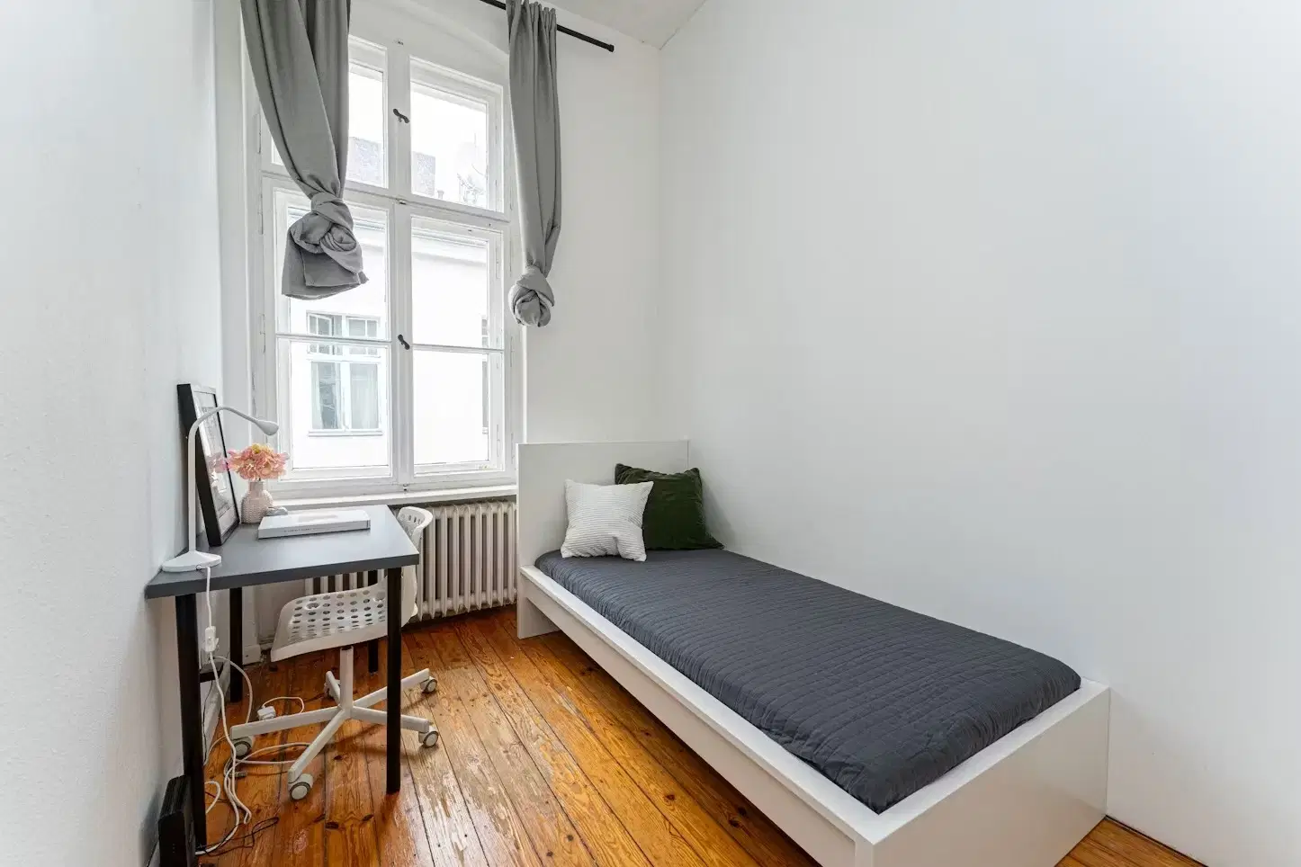RM Potsdamer Straße 102, Berlin – Room in 3 Bed 1 Bath (#S41.2.)