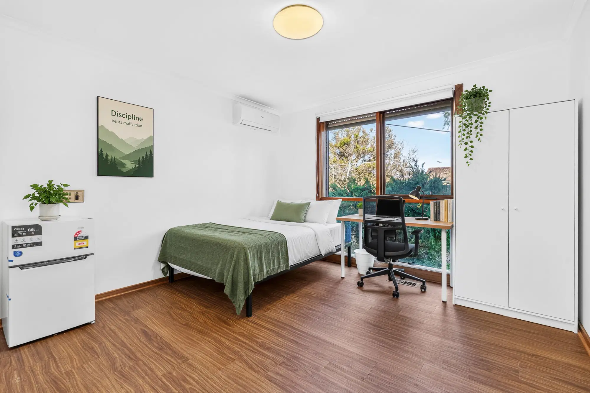 Room in a 8 Bedroom Apartment, 103 Monash Dr, Mulgrave, Australia VIC 3170