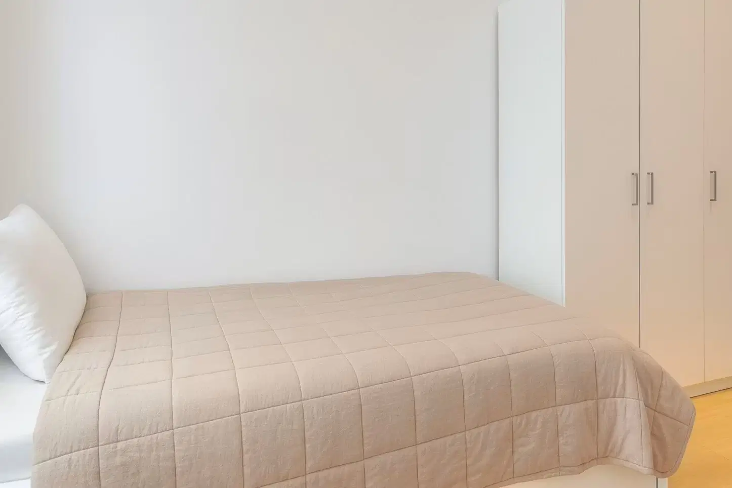 RM Potsdamer Straße 102, Berlin – Room in 3 Bed 1 Bath (#SF22.3.)