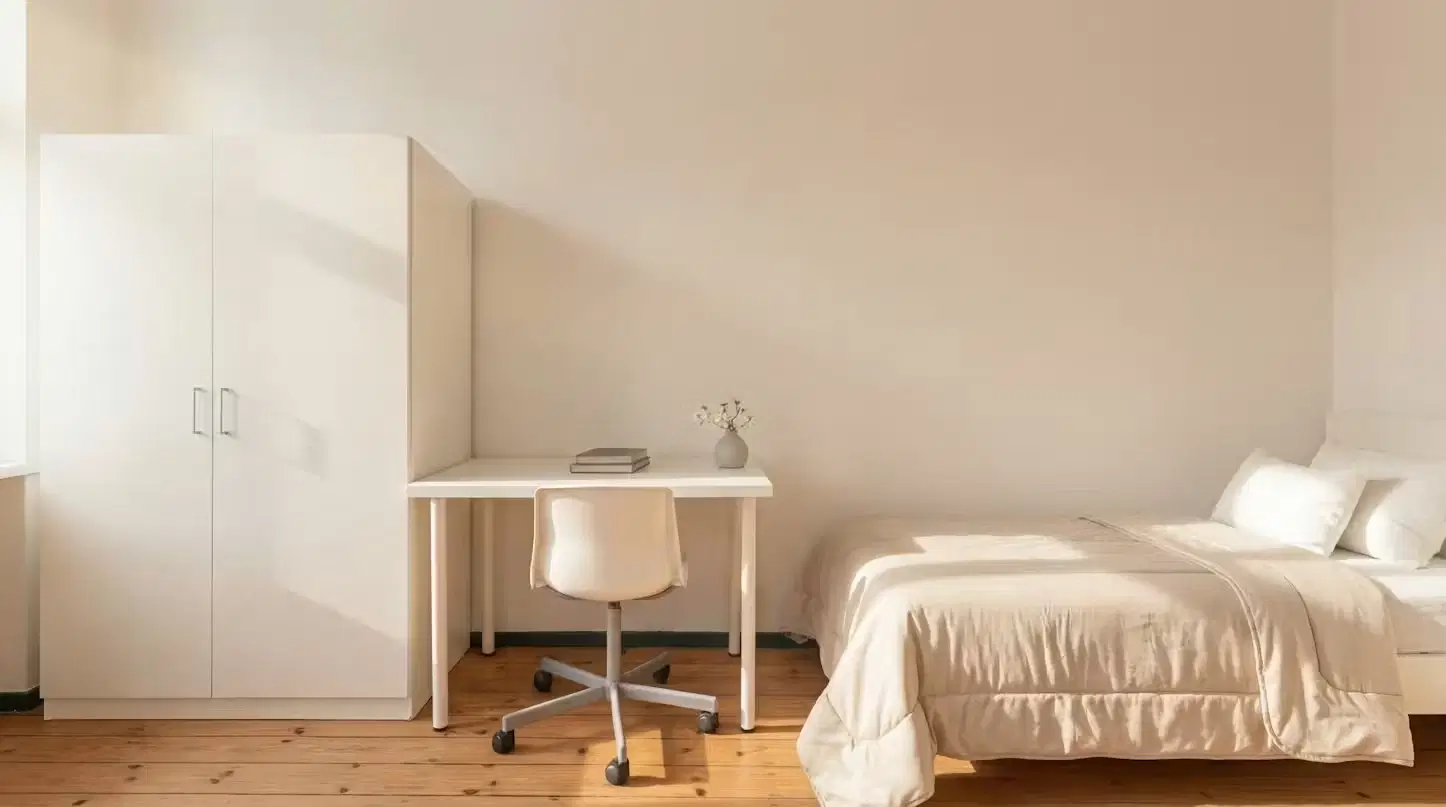 RM Potsdamer Straße 102, Berlin – Room in 3 Bed 1 Bath (#SF31.1.)