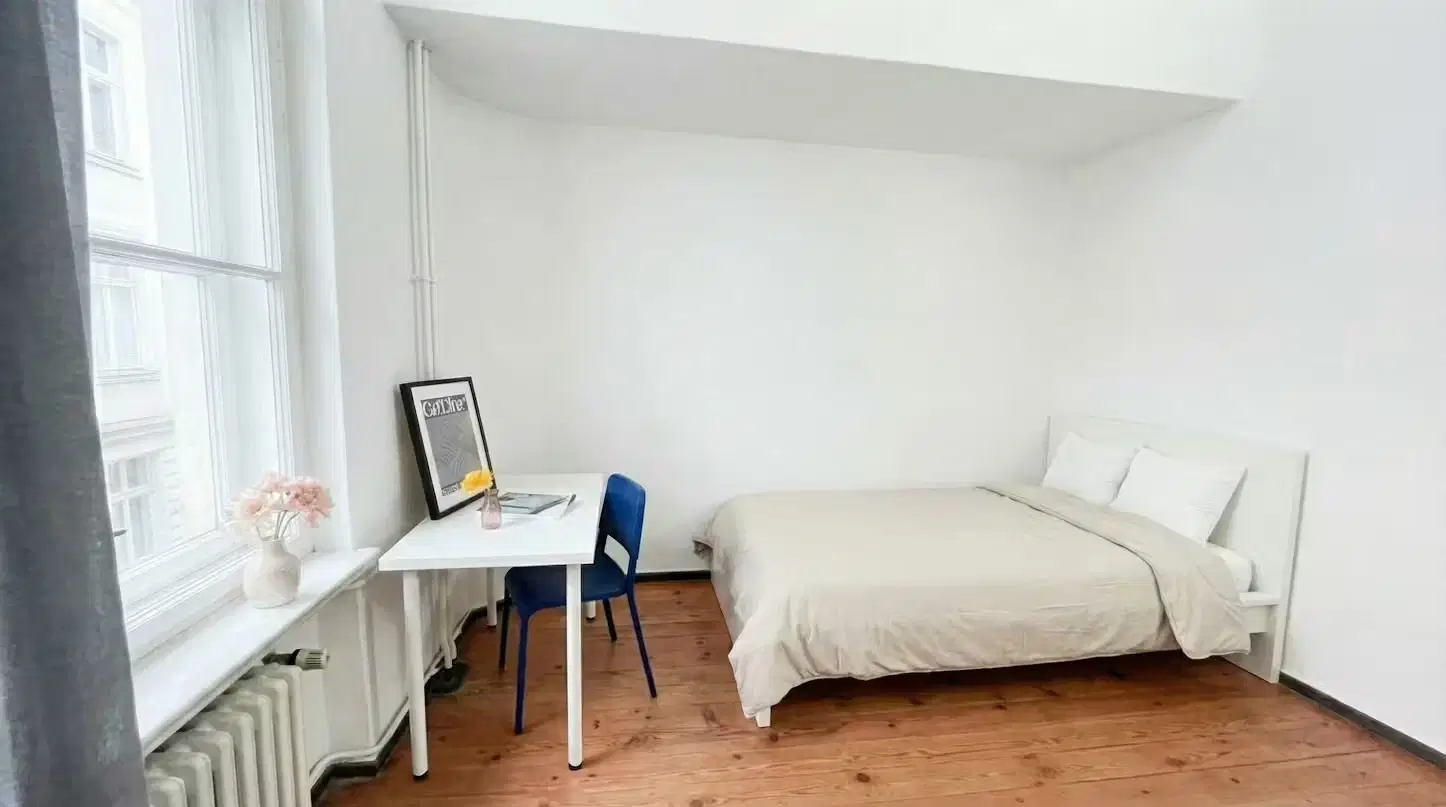 RM Potsdamer Straße 102, Berlin – Room in 3 Bed 1 Bath (#SF31.3.)