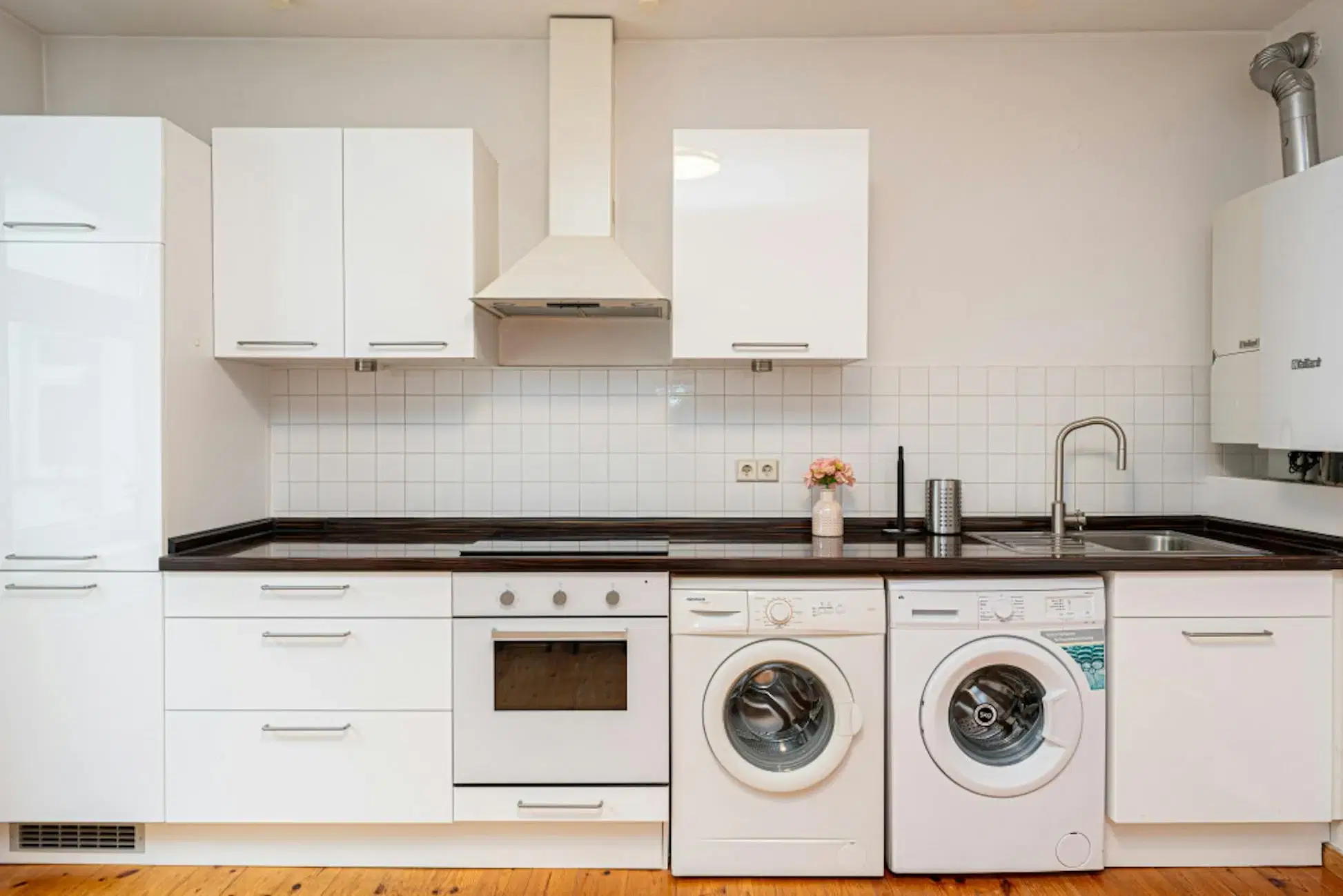 RM Heinrich-Roller-Straße 11, Berlin – Room in a 4 Bed 1 Bath (#HR51.2.)