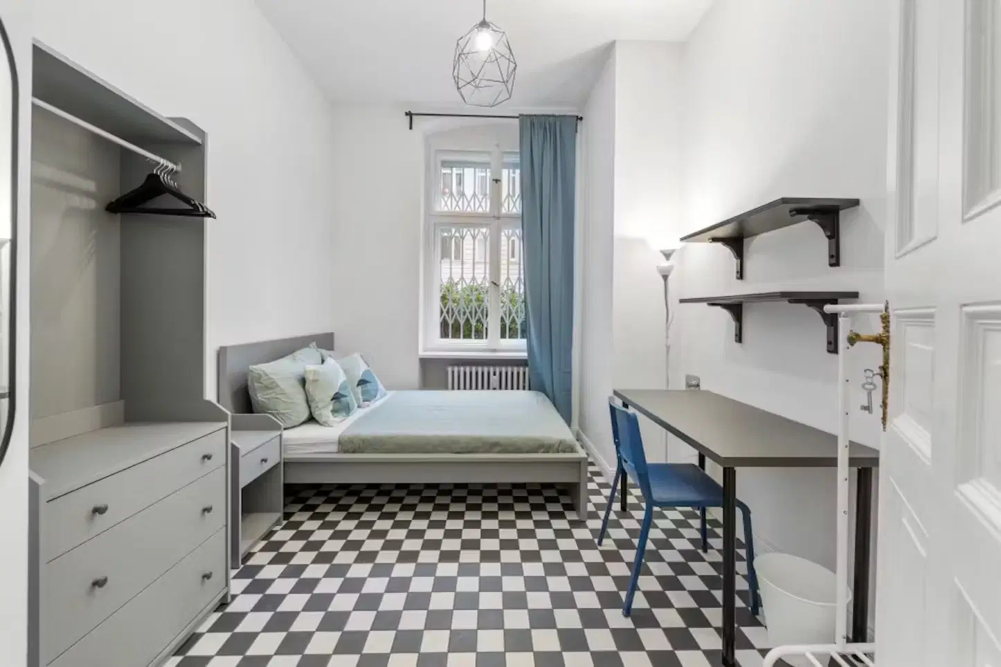 RM Uhlandstraße 29, Berlin – Room in a 9 Bed 3 Bath (#U29.HH.02.3.)